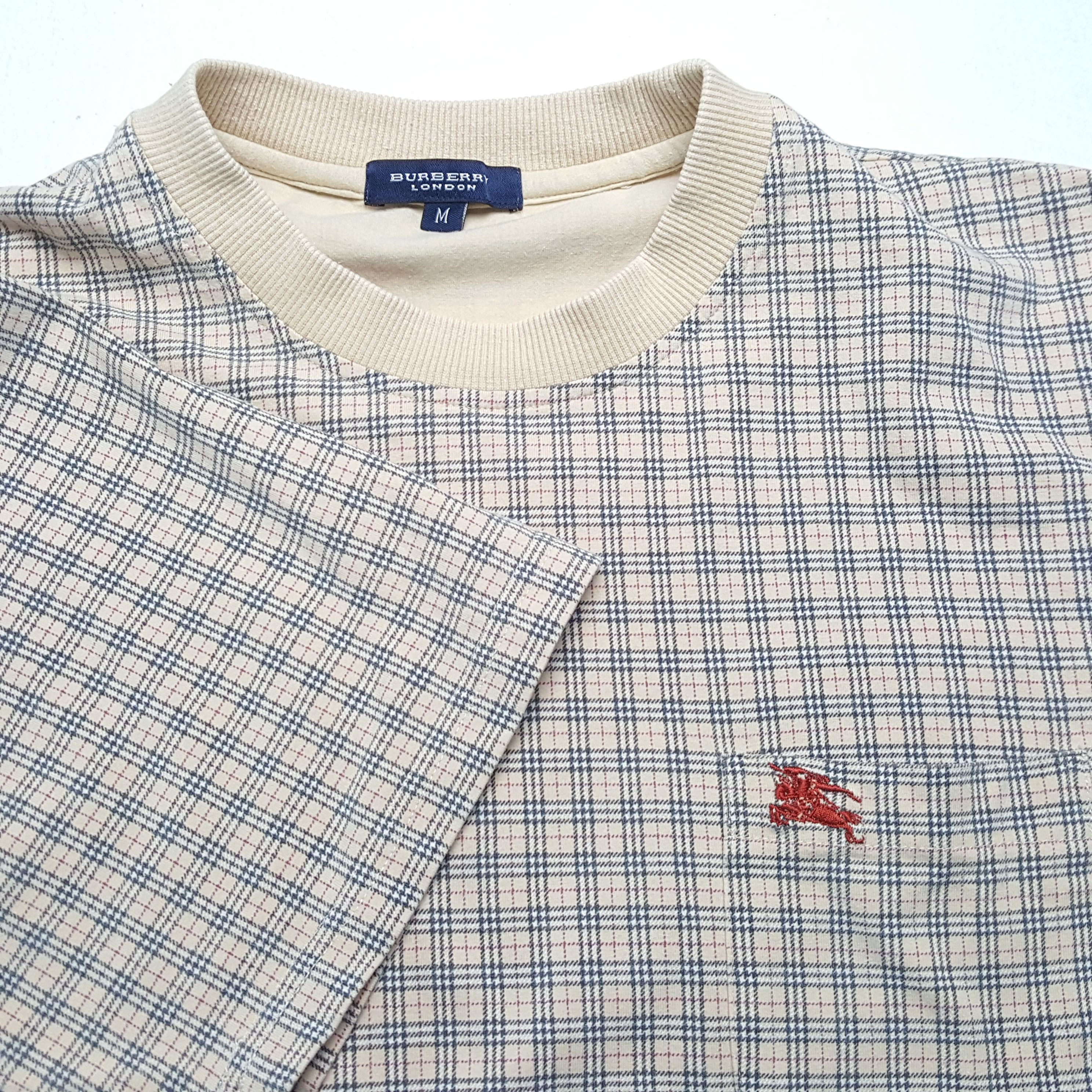 Burberry BURBERRY LONDON Small Logo Pocket Design Tshirt Size US L / EU 52-54 / 3 - 5 Thumbnail
