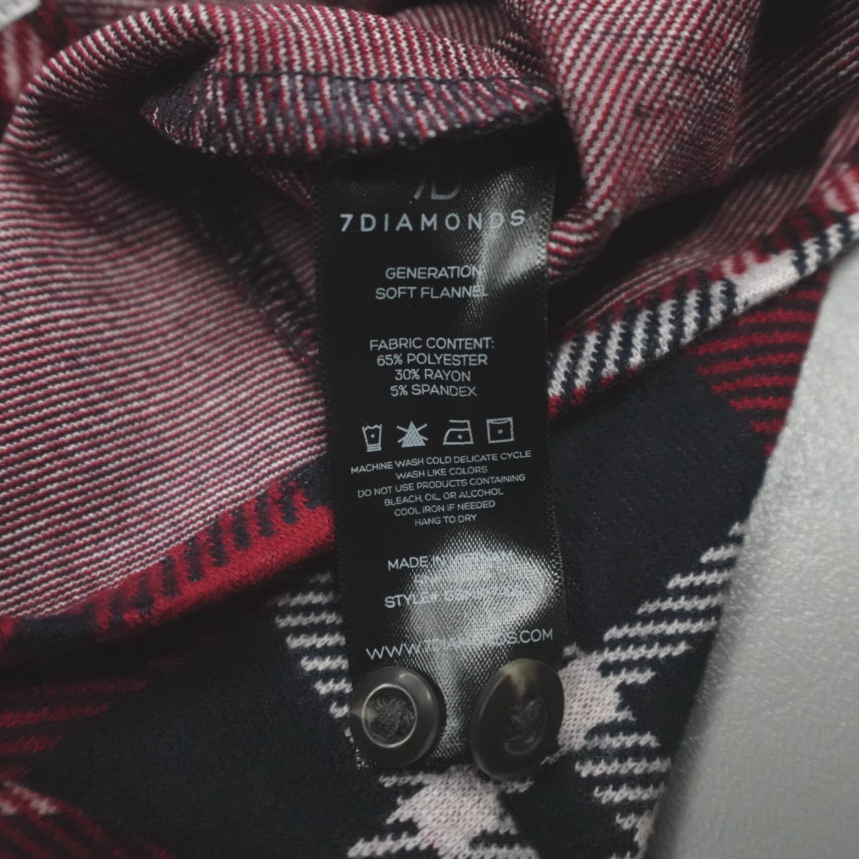 Vintage VINTAGE 7 Diamonds Generation Soft Flannel Shirt Plaid Size M Red Long Sleeve Button-Up Collared Spread Pocketed Size US M / EU 48-50 / 2 - 4 Thumbnail