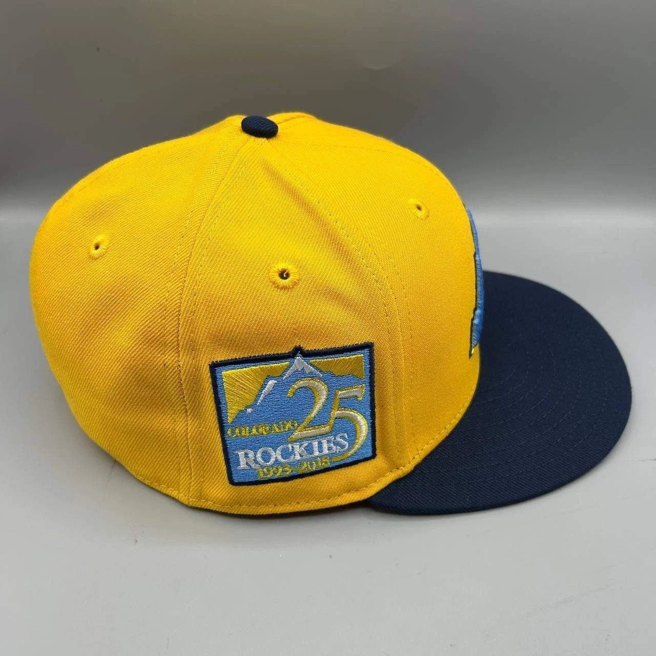 New Era Colorado Rockies Hat Men 7 3/8 59Fifty New Era MLB Fitted Size ONE SIZE - 7 Thumbnail