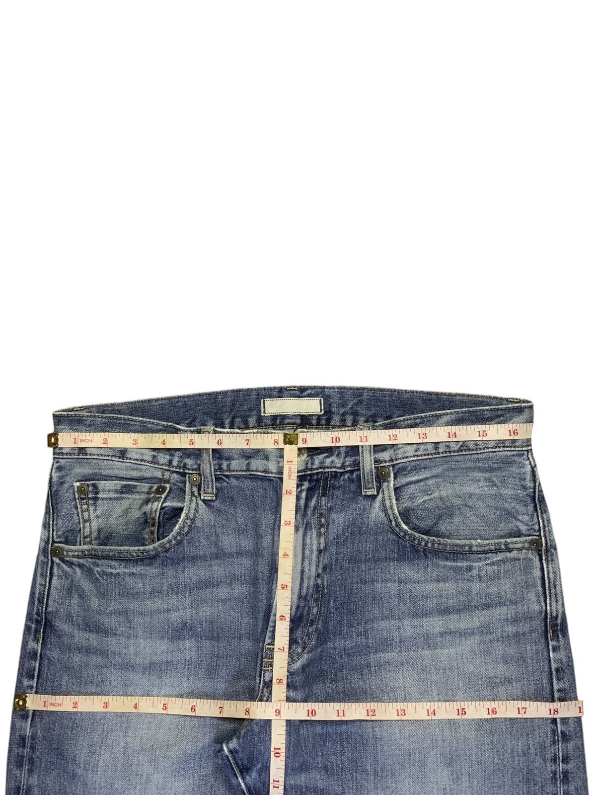 Uniqlo SALES🔥Vintage Uniqlo Selvedge Faded Distress Loose Jeans Size US 33 - 13 Thumbnail