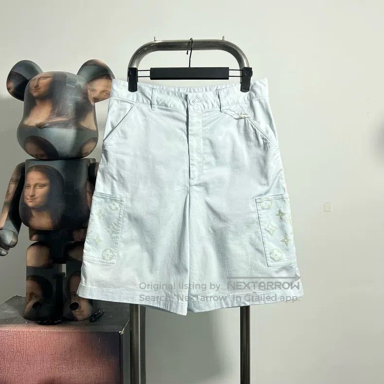 Louis Vuitton Louis Vuitton Flocked presbyopic shorts Size US 44 / EU 60 - 1 Thumbnail