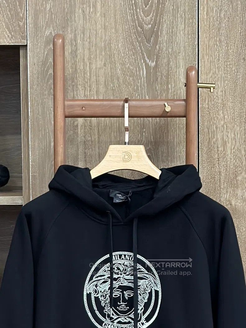 Other Versace Black hooded casual sweatshirt Size US XXL / EU 58 / 5 - 4 Thumbnail