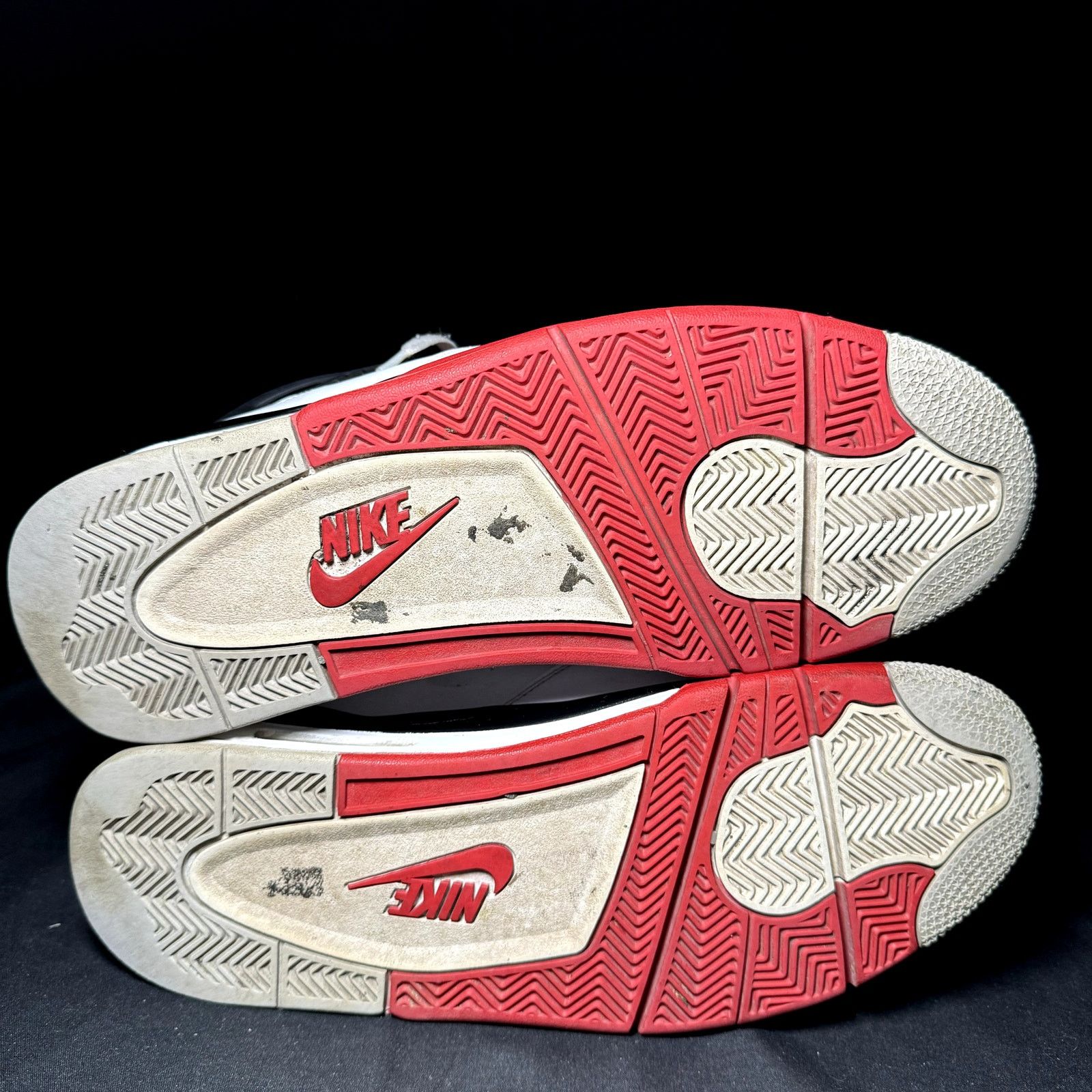 Jordan Brand × Nike Size 12 - Nike Air Jordan 4 Retro OG Fire Red Men's Shoes Size US 12 / EU 45 - 6 Thumbnail
