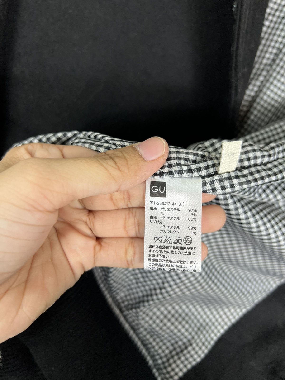 Japanese Brand 🔥 GU BOMBER BUTTON BOMBER JACKET Size US S / EU 44-46 / 1 - 13 Thumbnail
