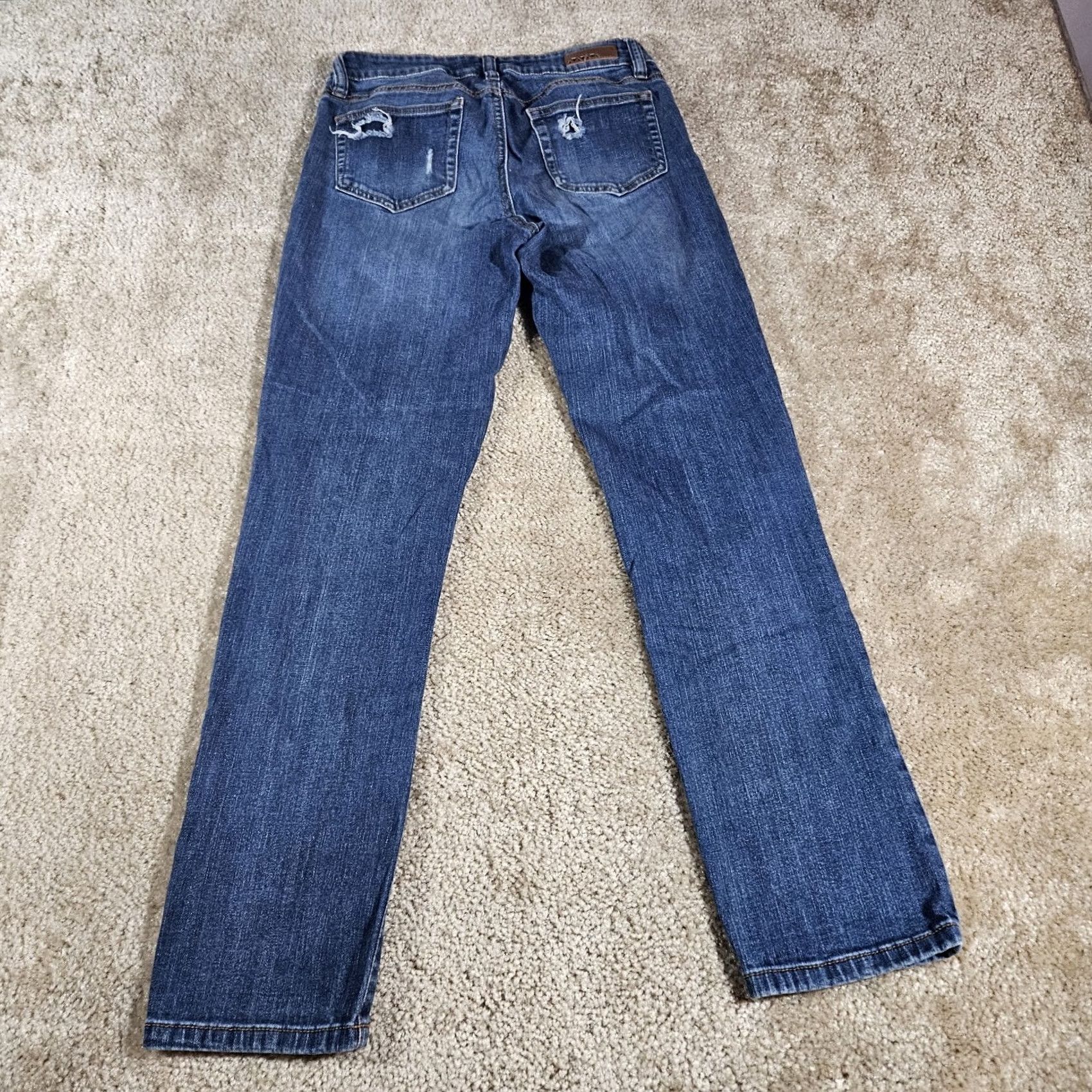 Vintage Dollhouse Women's Blue Straight Jeans Size 5 Distressed Destroyed Slim Stretch Mid Rise Size 27" / US 4 / IT 40 - 5 Thumbnail