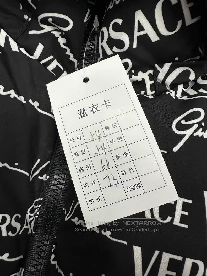 Versace Versace Wear a down jacket on both sides of the full seal Size US L / EU 52-54 / 3 - 4 Thumbnail