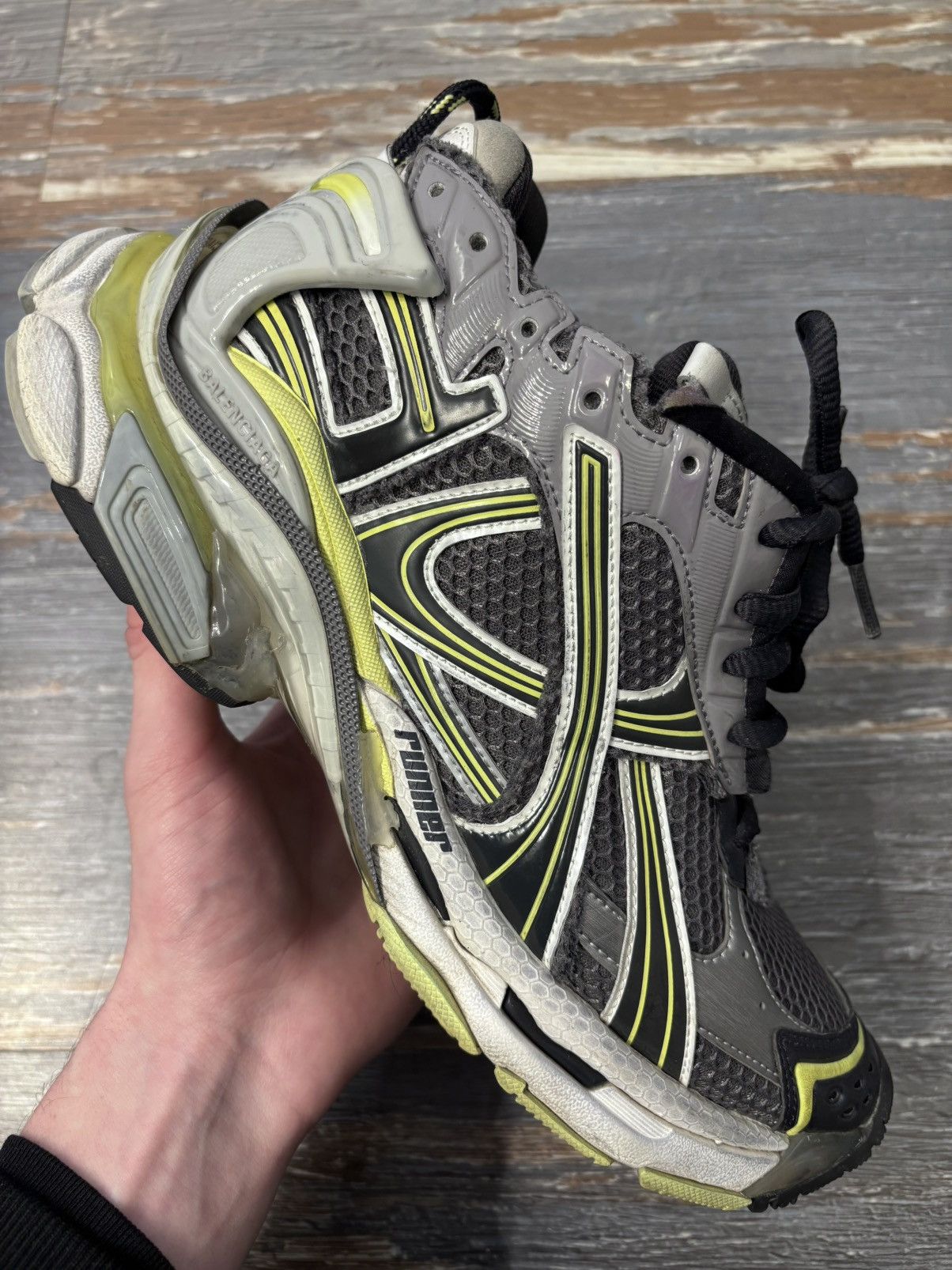 Balenciaga Balenciaga Runner Grey Yellow Size US9/EU42 Size US 9 / EU 42 - 1 Thumbnail