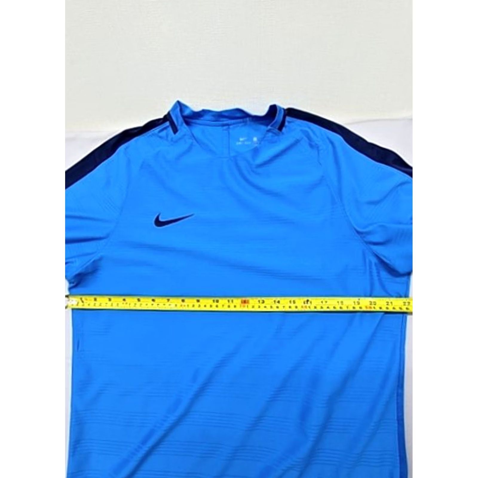 Nike Nike Training Dri-FIT Blue XL T-Shirt Sweat-Wicking Polyester Shirt Men XS? Size US XL / EU 56 / 4 - 6 Thumbnail