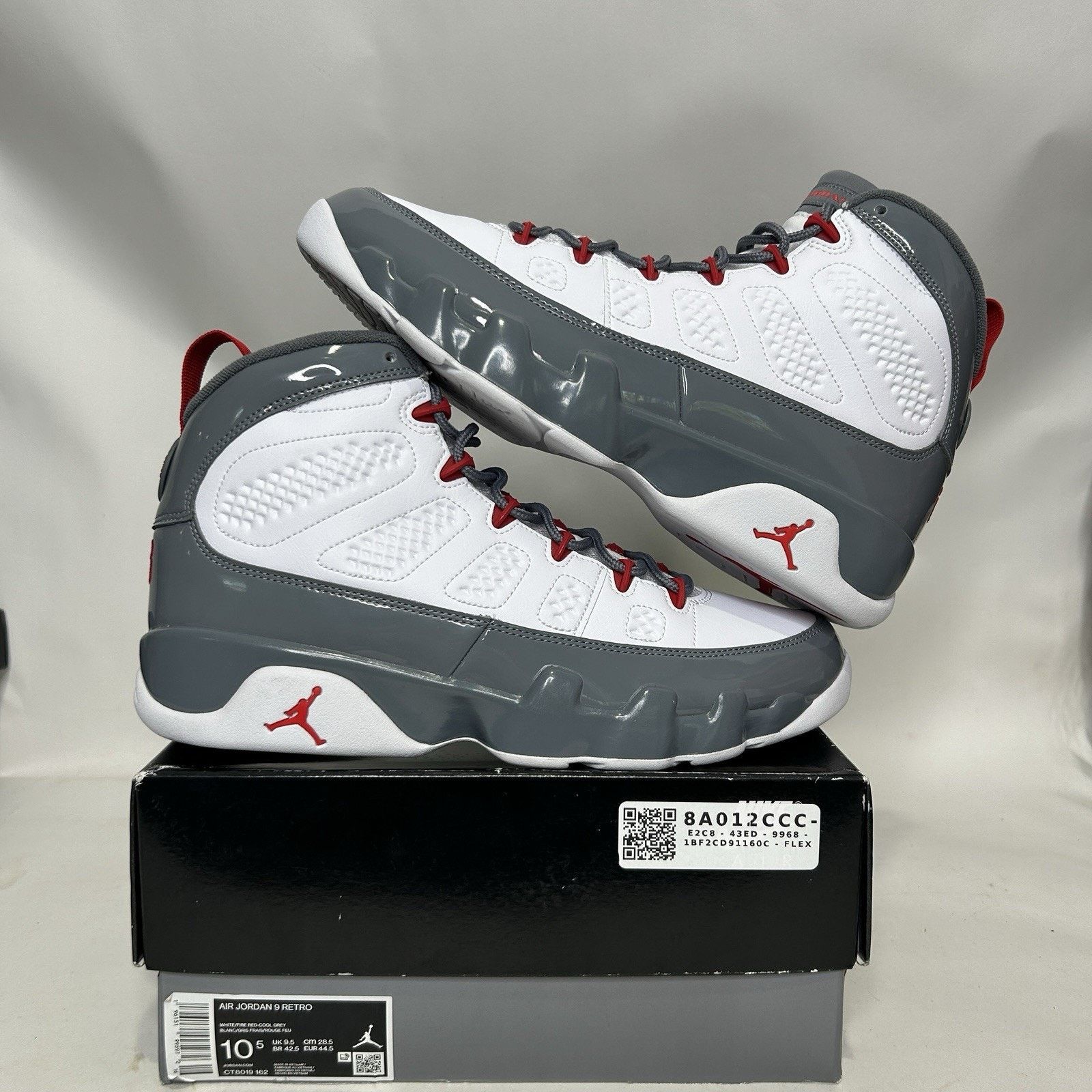 Jordan Brand Nike Air Jordan 9 Retro OG “Fire Red” Size US 10.5 / EU 43-44 - 1 Thumbnail