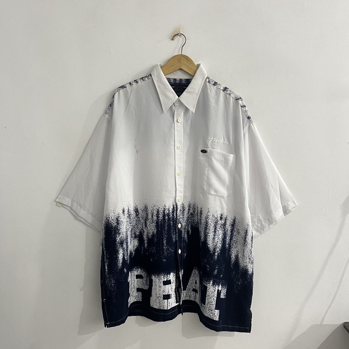 Phat Farm Phat Farm Graphic Oversized Button Up Shirt Size US XXL / EU 58 / 5 - 1 Thumbnail