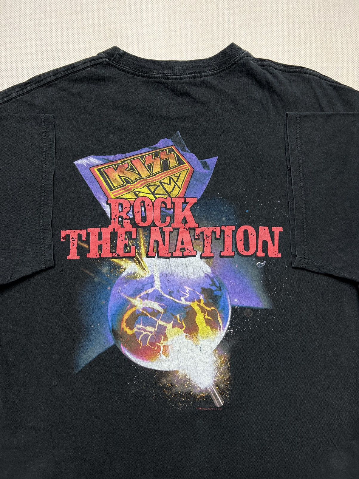 Band Tees × Vintage Tshirt Kiss 2004 Rock The Nation Vintage Rare 90’s 00’s Size US XL / EU 56 / 4 - 4 Thumbnail