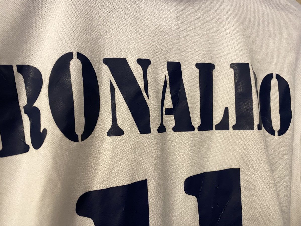Adidas Adidas Real Madrid 02/03 Centenary Home Kit Ronaldo R9 (S) Size US S / EU 44-46 / 1 - 5 Thumbnail
