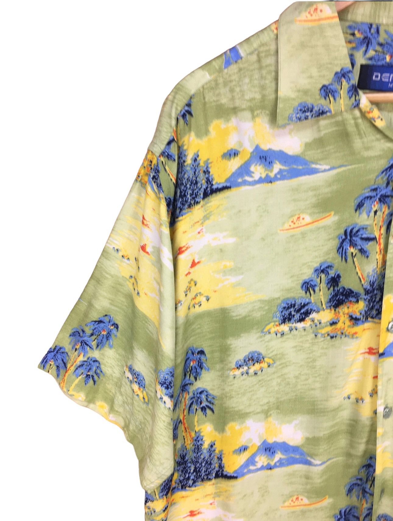Japanese Brand Japanese Hawaiian DERGI Rayon Crepe Camp Collar Shirt Size US M / EU 48-50 / 2 - 2 Thumbnail