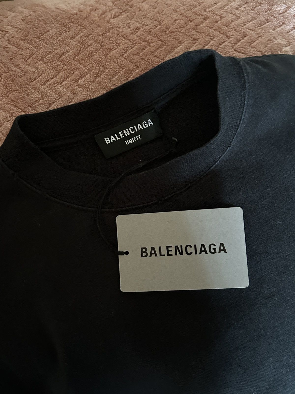 Balenciaga Balenciaga Embroidered T-shirt Size US XL / EU 56 / 4 - 4 Thumbnail