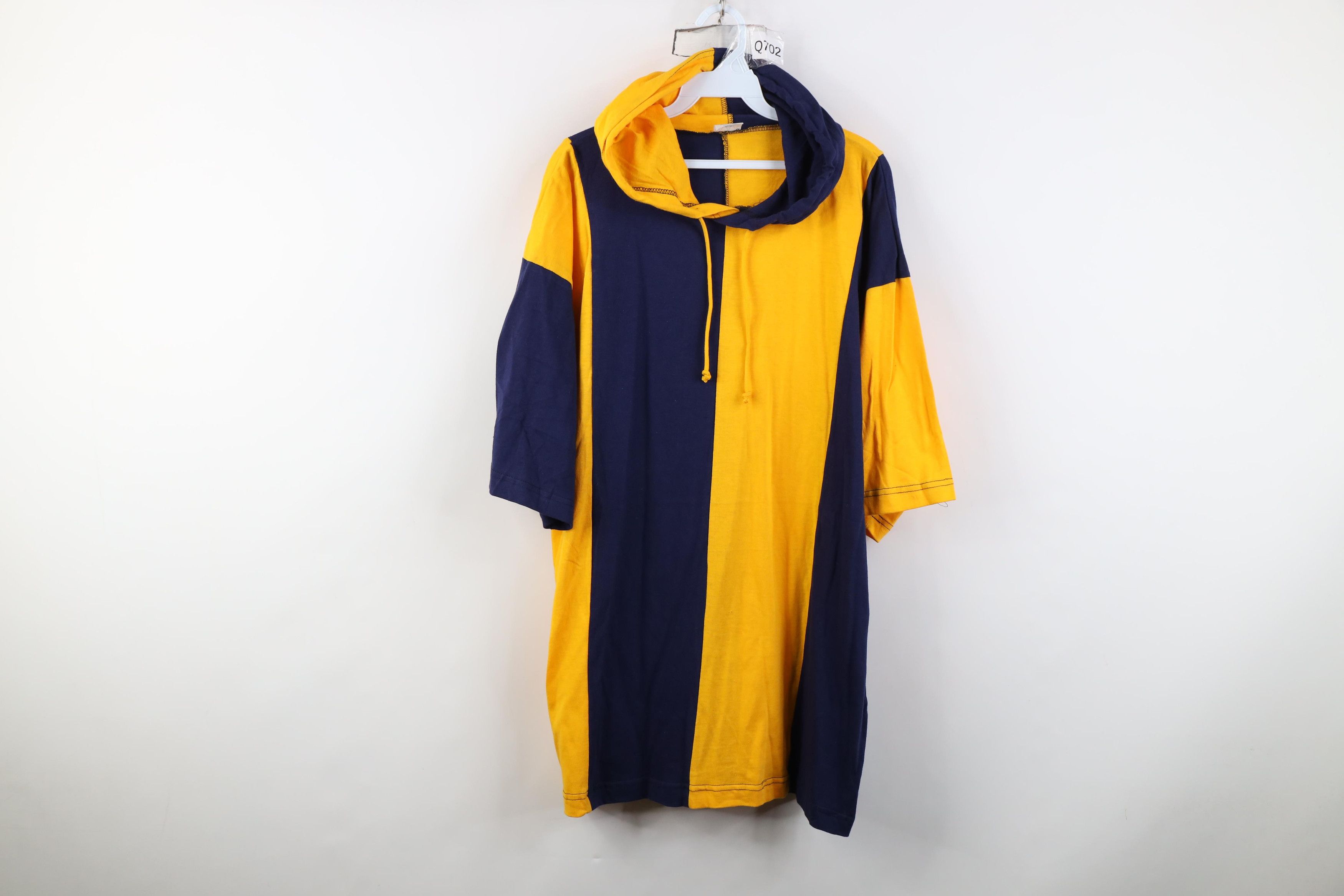 Vintage Deadstock Vintage 90s Block Short Sleeve Hooded T-Shirt Size US XL / EU 56 / 4 - 1 Thumbnail