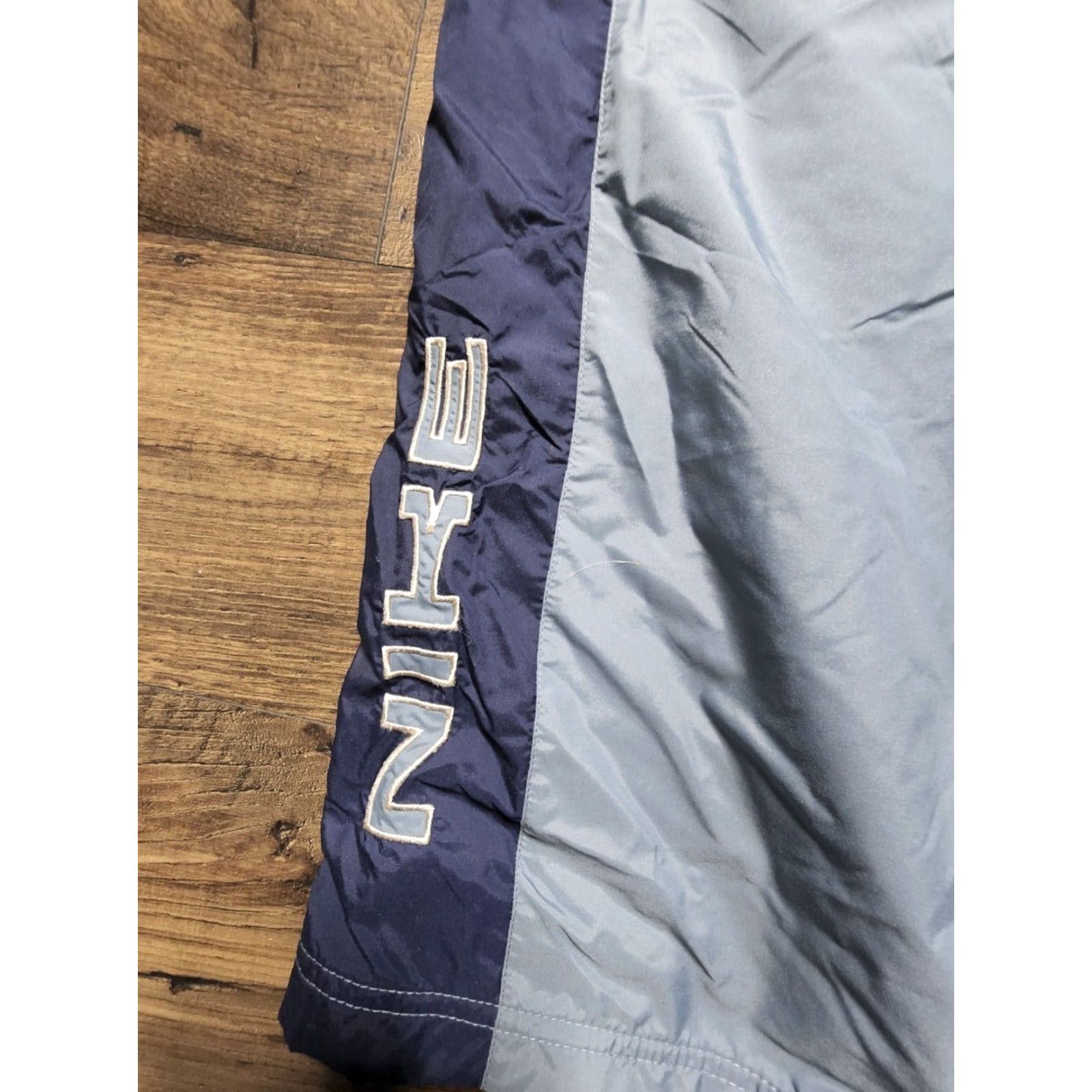 Nike VINTAGE Nike Sport Blue Lined Trackpants Men's Large Basketball Pants Size US 33 - 2 Thumbnail