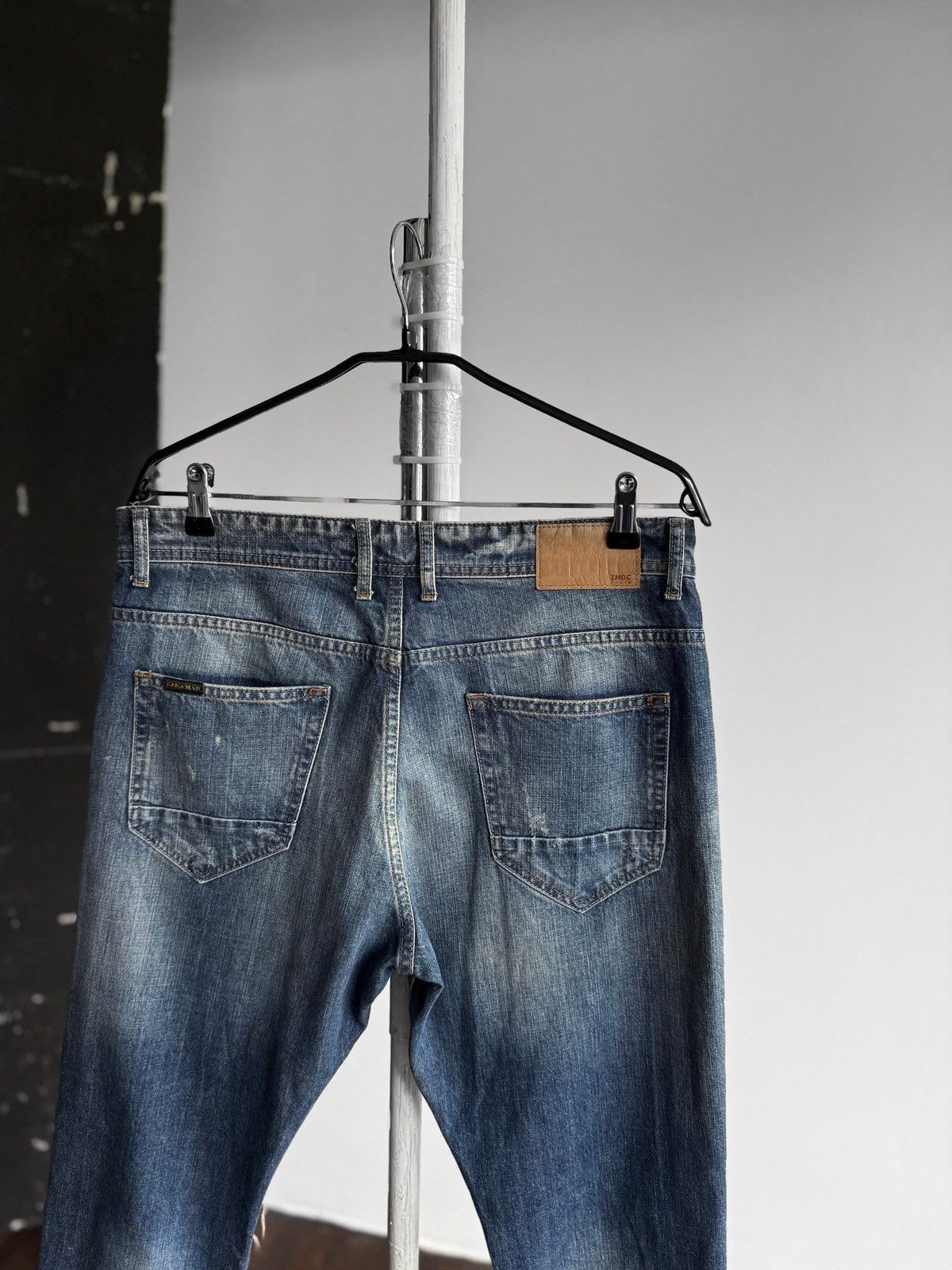 Other × Zara Zara Man Blue Distressed Denim Jeans Button Closure Pockets Size US 32 / EU 48 - 4 Thumbnail