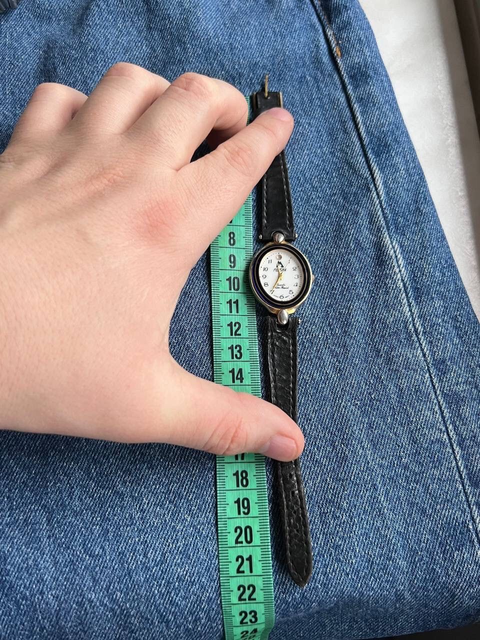 Vintage Futuristic Vintage Japanese Style Bracelet Leather Watch 90s Size ONE SIZE - 9 Thumbnail
