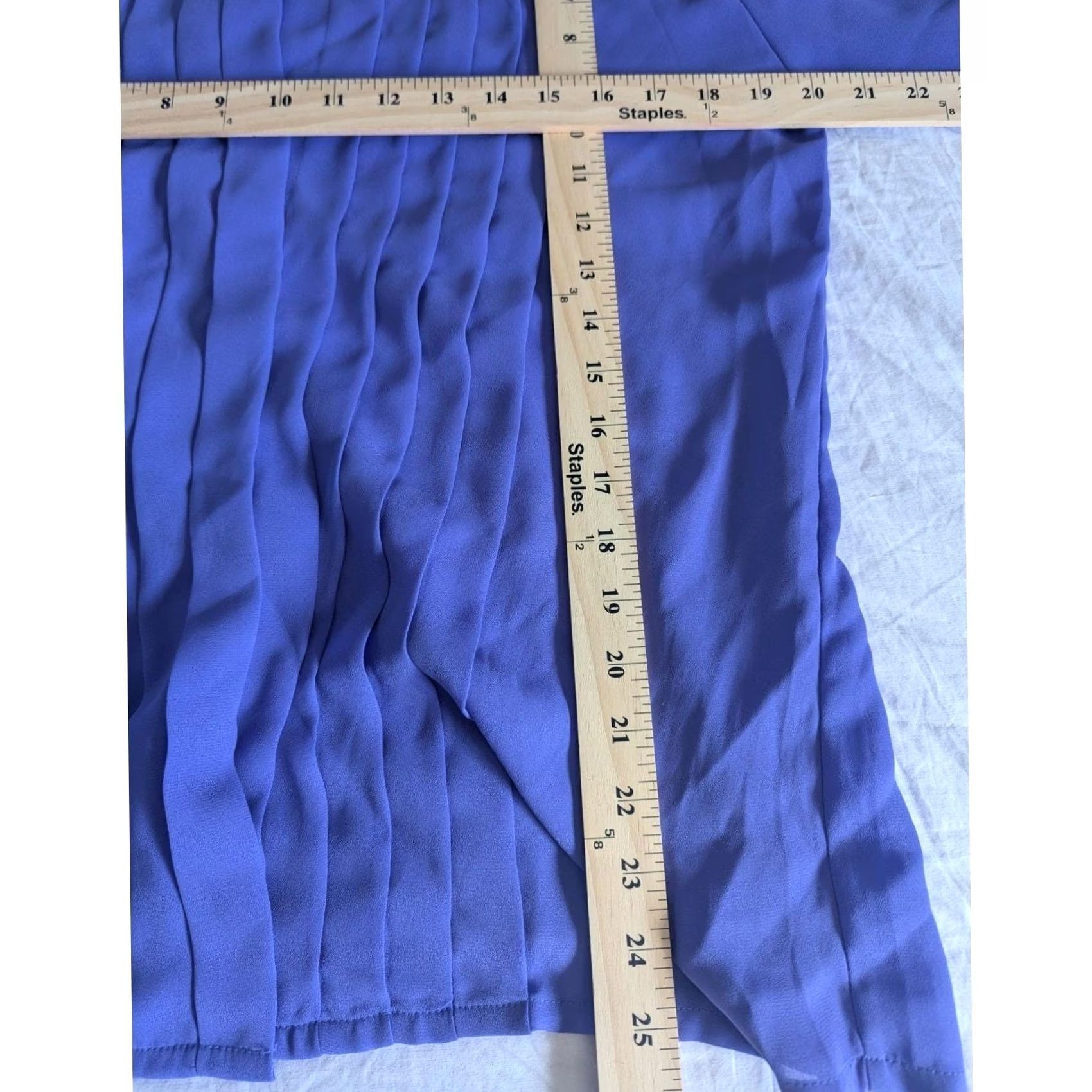 Vintage VINTAGE Blouse Long Sleeve Women's Sz M Purple Button Collared Pleated Pin Tuck Office Cottagecore Size M / US 6-8 / IT 42-44 - 8 Thumbnail