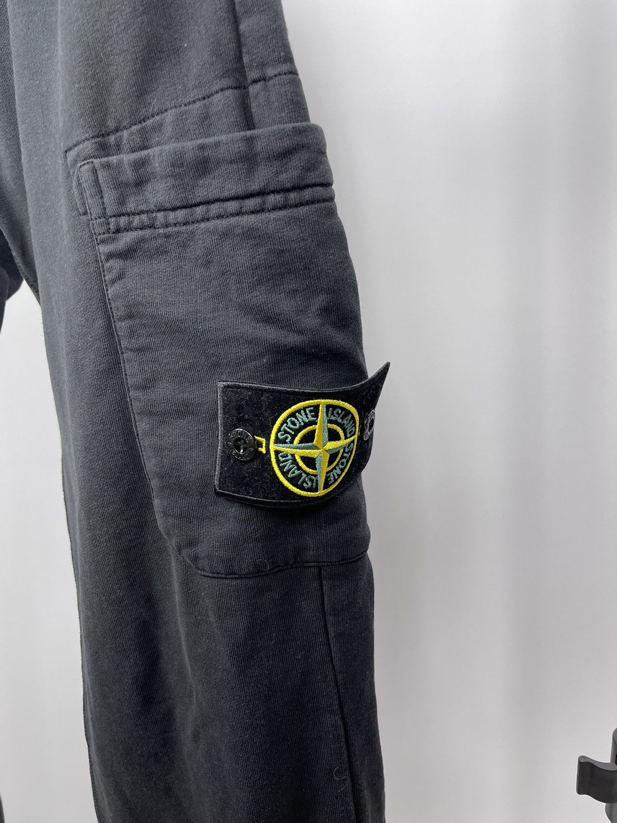 Stone Island Stone Island Junior Cargo Pants Size 14 Years Black Casual Size US 29 - 4 Thumbnail