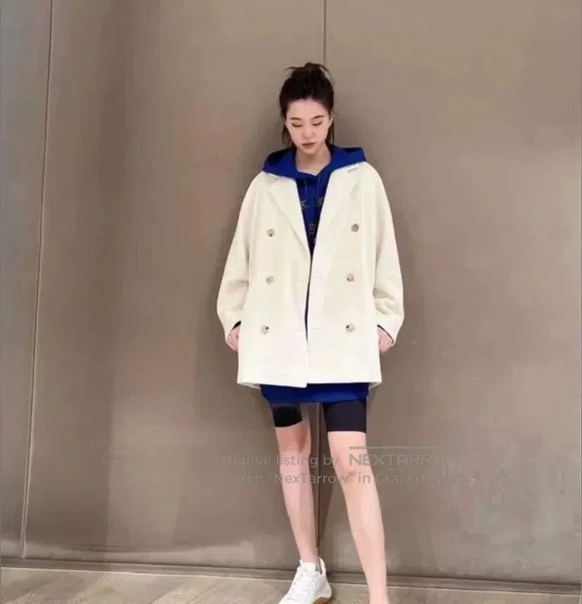 Other maxmara cream double-breasted wool coat. Size US XS / EU 42 / 0 - 8 Thumbnail