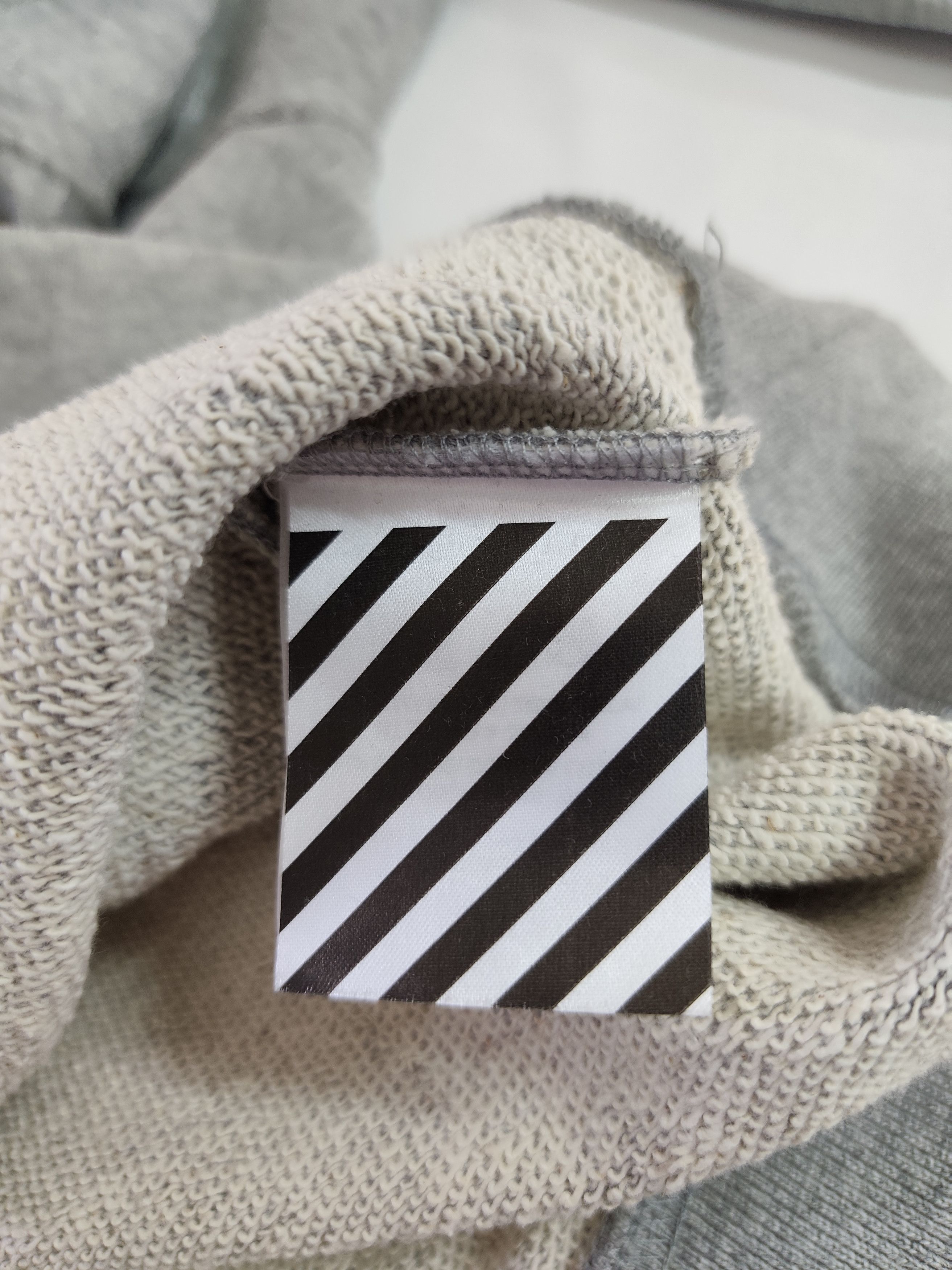 Off-White Off-White "FW18 Arrows" Size US M / EU 48-50 / 2 - 5 Thumbnail