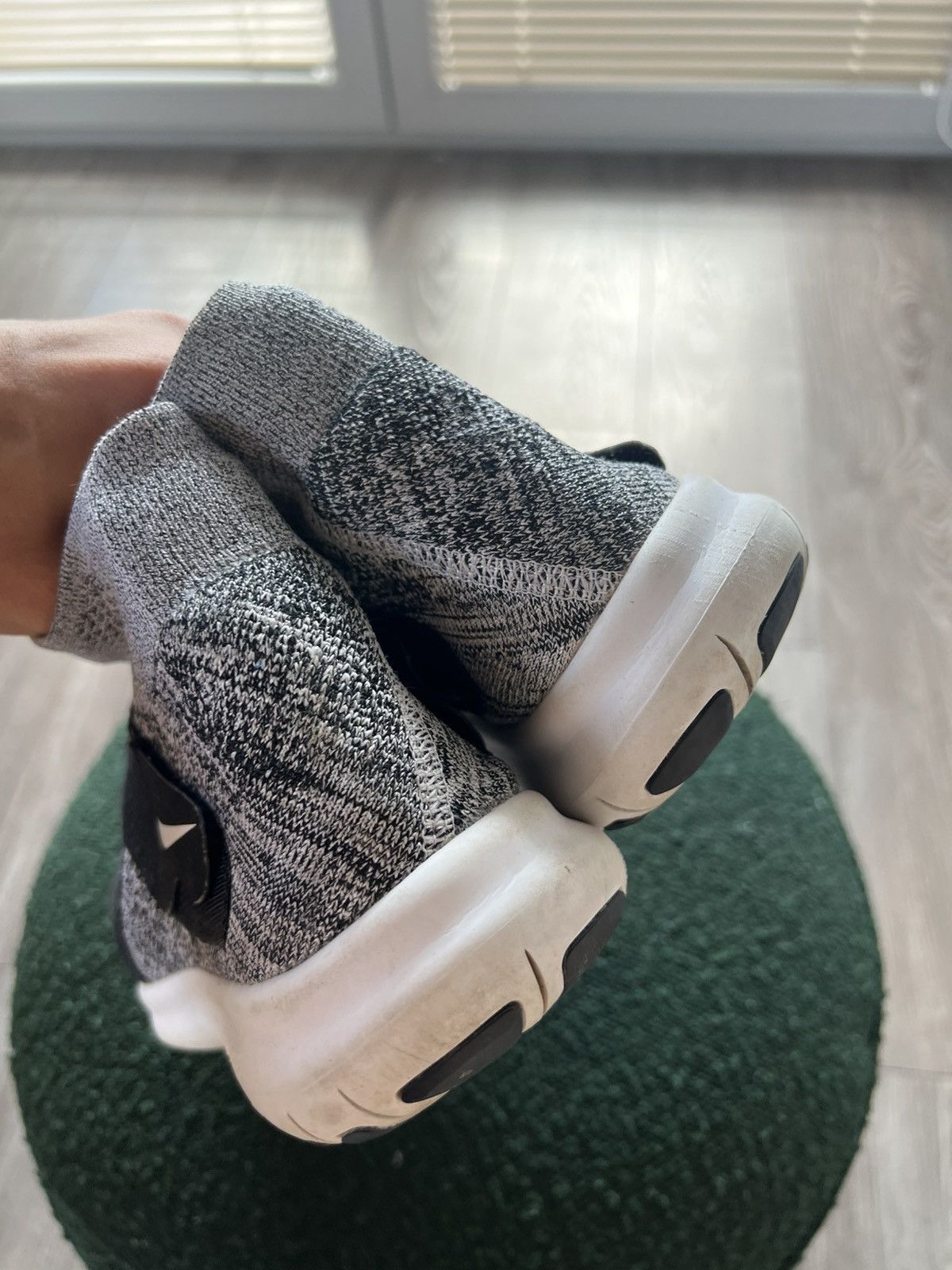 Nike Nike Free Run RN Motion 3.0 Flyknit 2 Fly Gray Sneakers Size US 11 / EU 44 - 11 Thumbnail