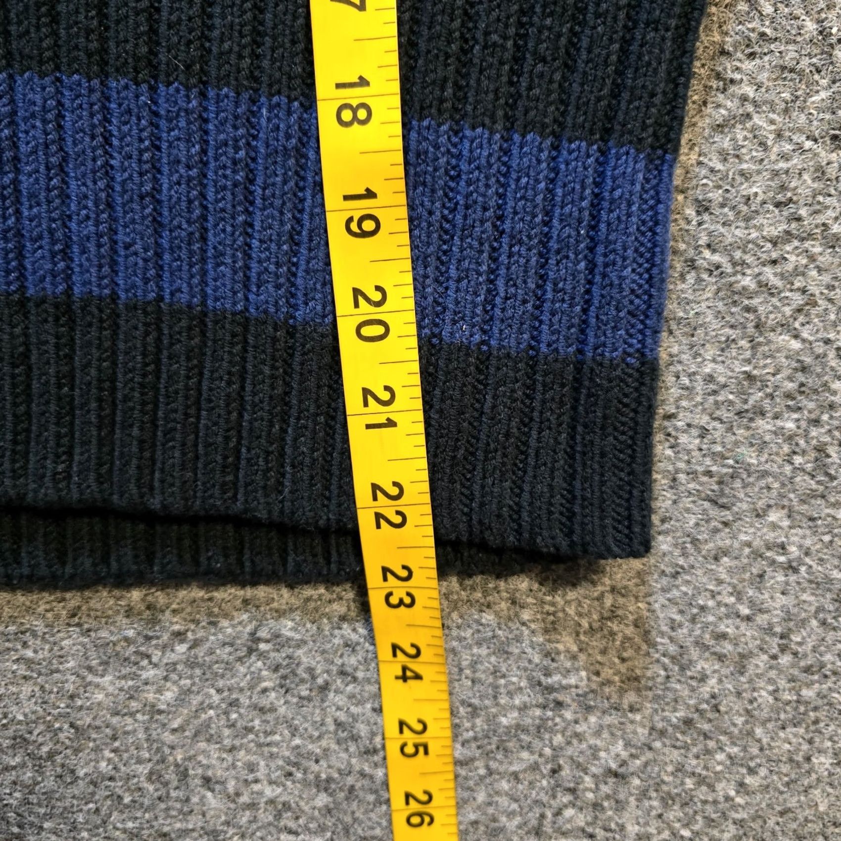 Tommy Hilfiger VINTAGE Tommy Hilfiger Sweater Womens Size Small Blue Rugby Striped V Neck Pullover Knit Regular Classic Winter Womens Size S / US 4 / IT 40 - 6 Thumbnail