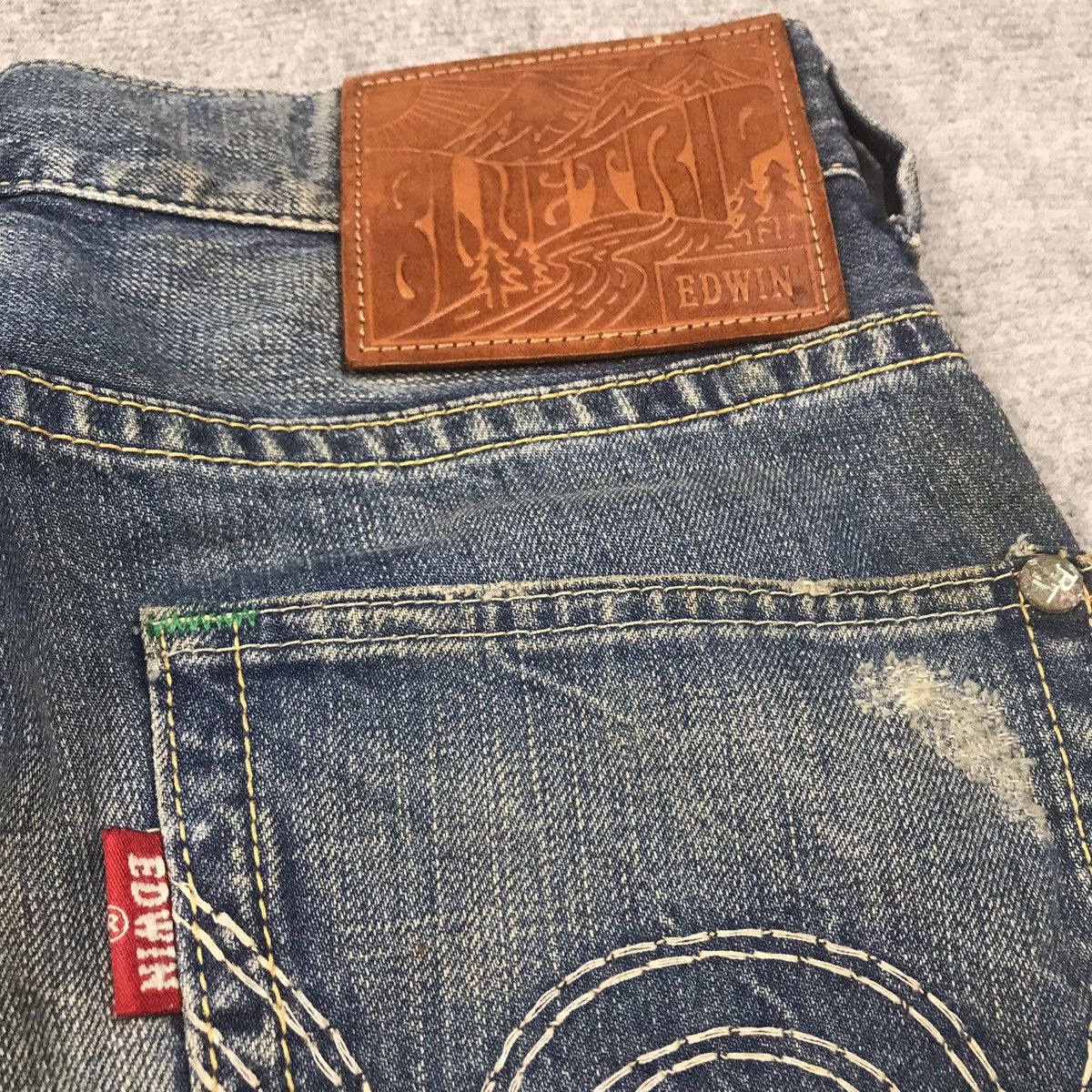 Japanese Brand RIPPED DISTRESSED EDWIN BLUE TRIP DENIM PANTS 145 Size US 28 / EU 44 - 15 Thumbnail