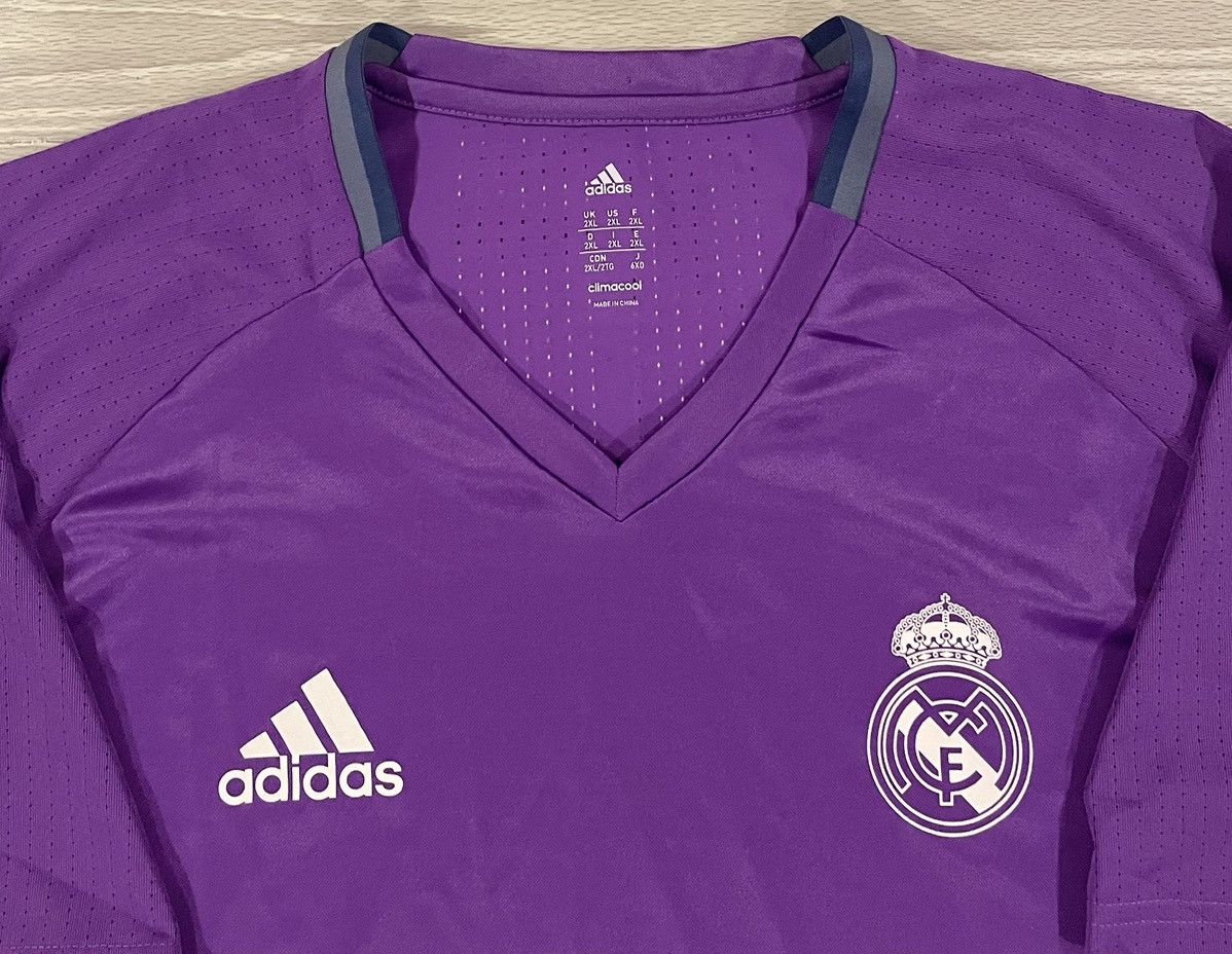 Adidas Adidas 2016/17 Real Madrid Soccer Training Jersey Men’s 2XL Size US XXL / EU 58 / 5 - 2 Thumbnail