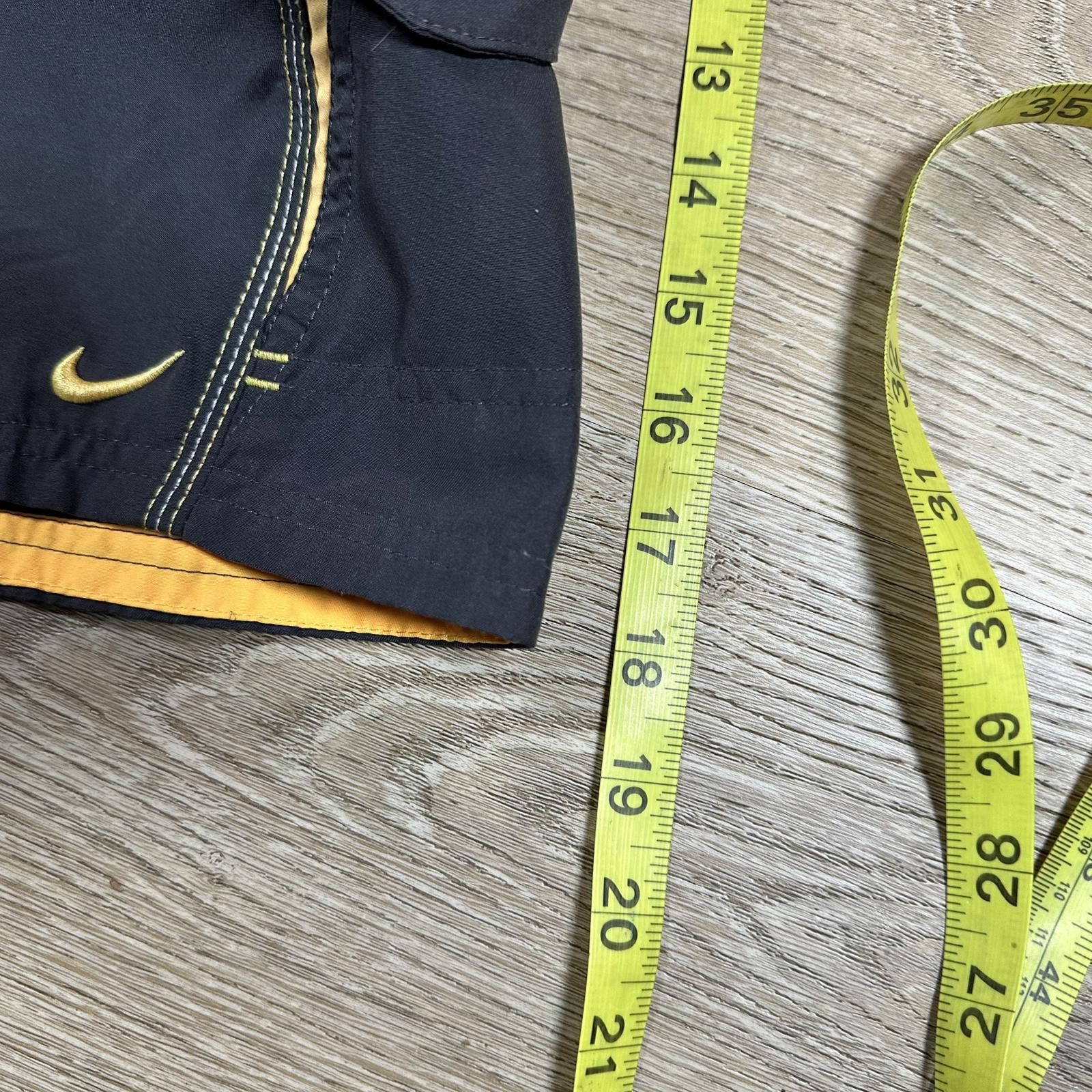 Nike Nike Mens Shorts Large Black Yellow Athletic Size US 34 / EU 50 - 5 Thumbnail