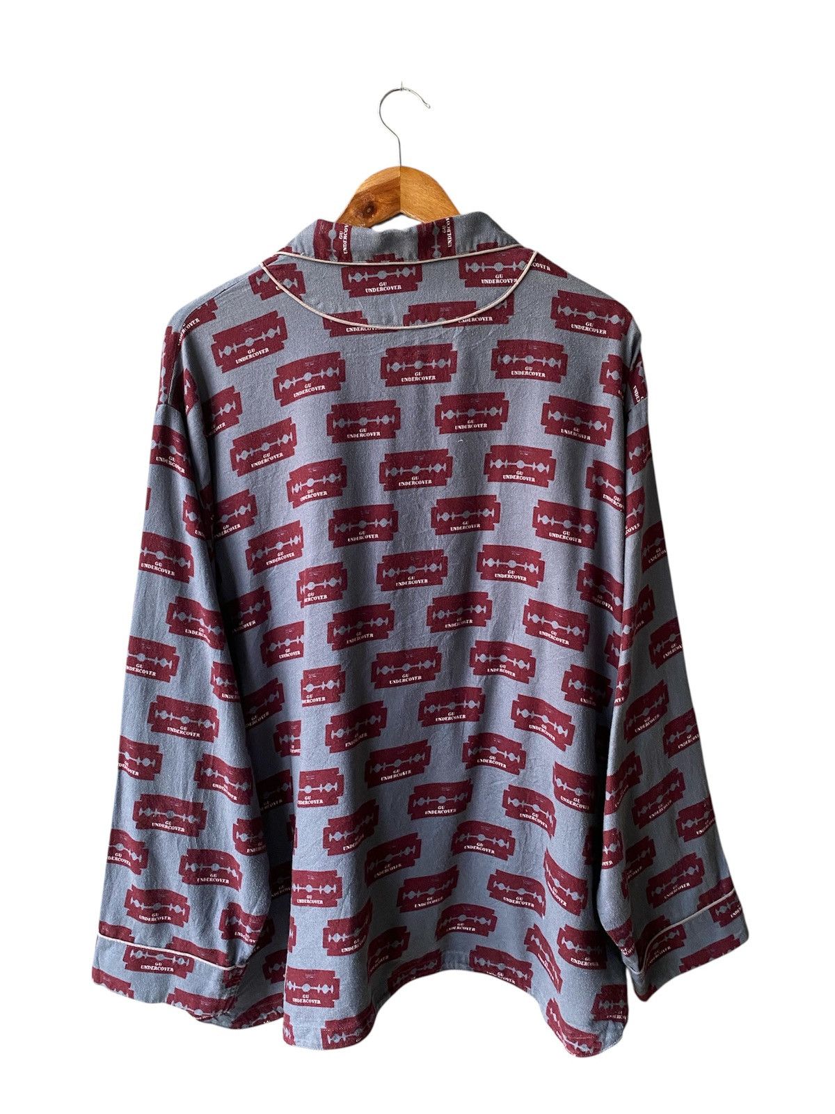 GU × Undercover GU x Undercover Sleepwear Shirt Fullprint Design Size US XXL / EU 58 / 5 - 2 Thumbnail