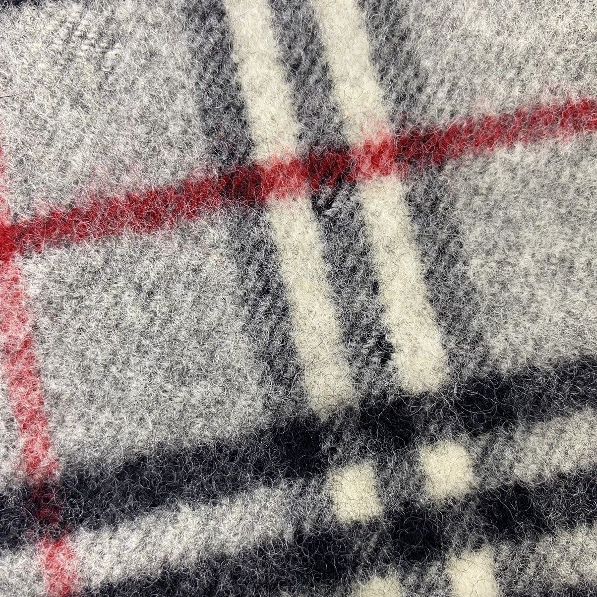 Burberry Burberry Scarf / Muffler / Neckwear T1144 Size ONE SIZE - 6 Thumbnail