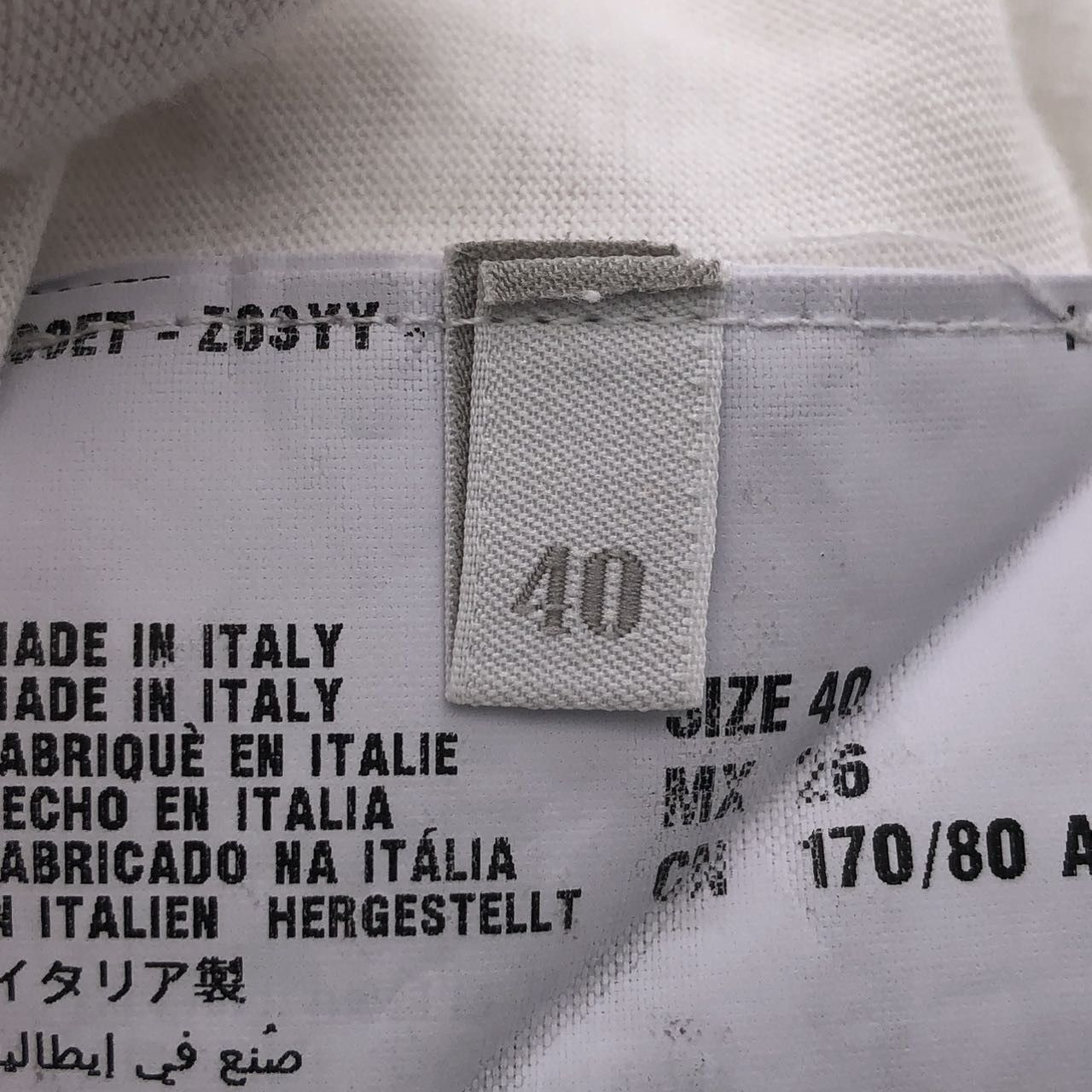 Prada Prada White 3D Flower T-Shirt K26WX Size M / US 6-8 / IT 42-44 - 6 Thumbnail