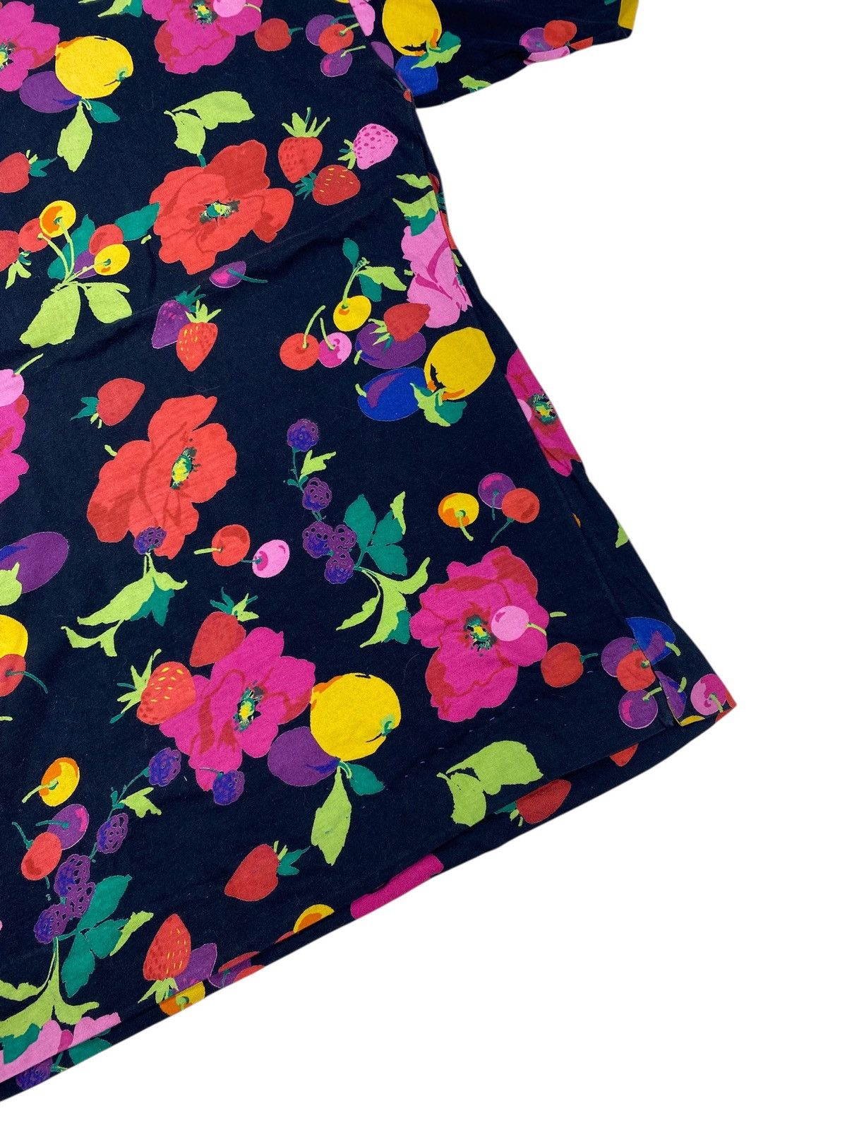 Gucci Vintage Gucci Flower Tee Size US M / EU 48-50 / 2 - 8 Thumbnail