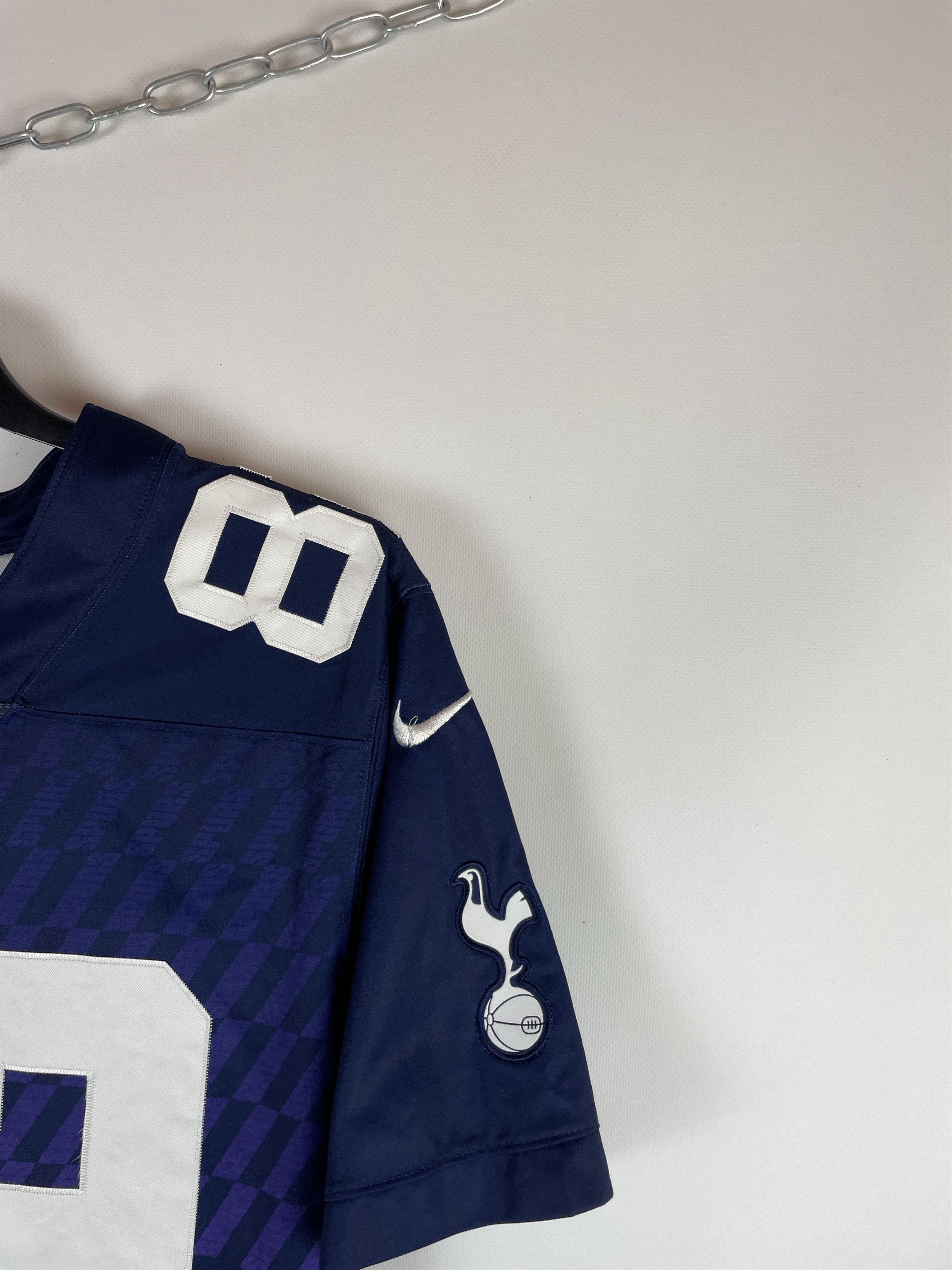NFL Nike Tottenham Spurs soccer jersey Football rare 82 logo Size US M / EU 48-50 / 2 - 4 Thumbnail