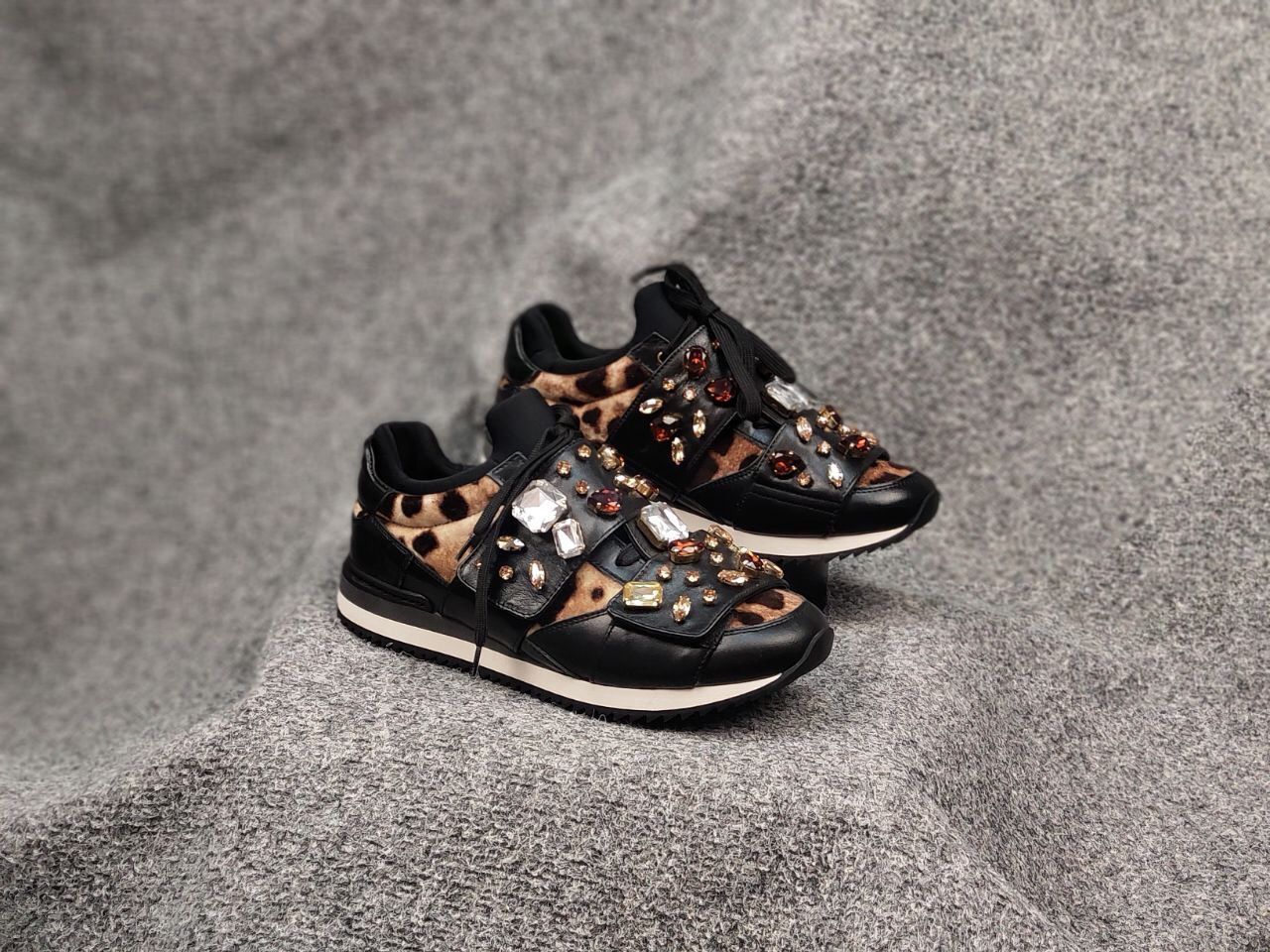 Dolce & Gabbana Dolce & Gabbana Leopard pattern stones velutto Sneakers Size US 9.5 / IT 39.5 - 4 Thumbnail