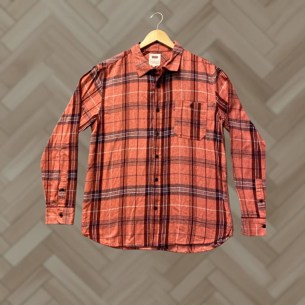 Levi's Levi's Button Shirt Men L Multicolor Plaid Long Sleeve Flannel Cotton /0800 Size US L / EU 52-54 / 3 - 1 Thumbnail