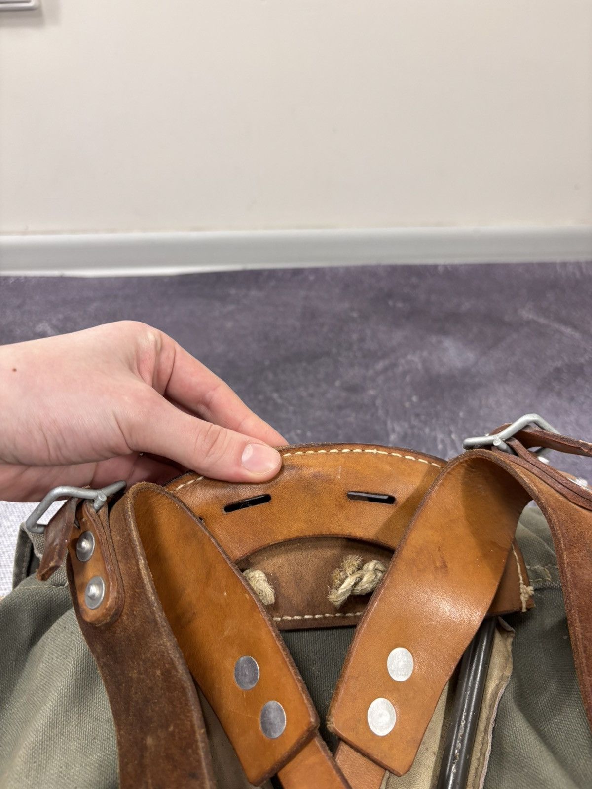Other Vintage Swedish Army M39 Backpack Canvas Leather Metal Frame Size ONE SIZE - 16 Thumbnail