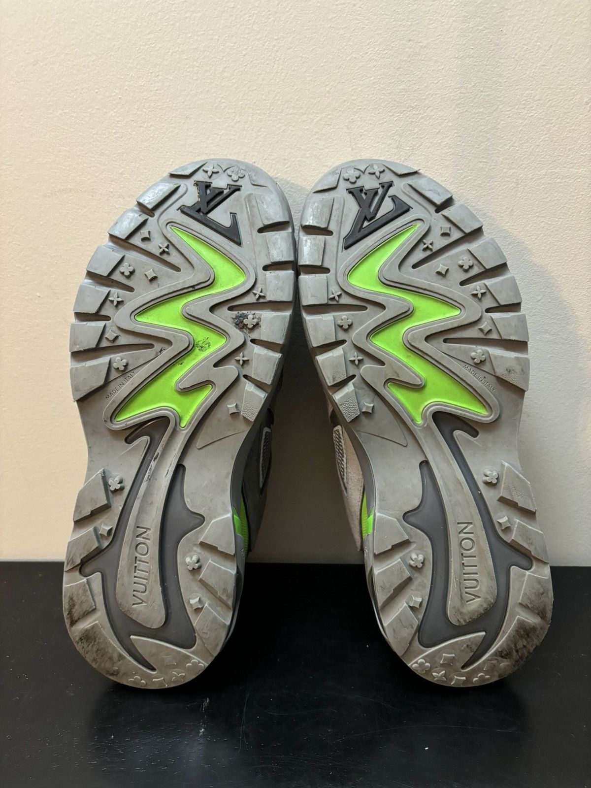 Louis Vuitton Louis Vuitton Tactic Runner Grey Green Size US 7 / EU 40 - 6 Thumbnail