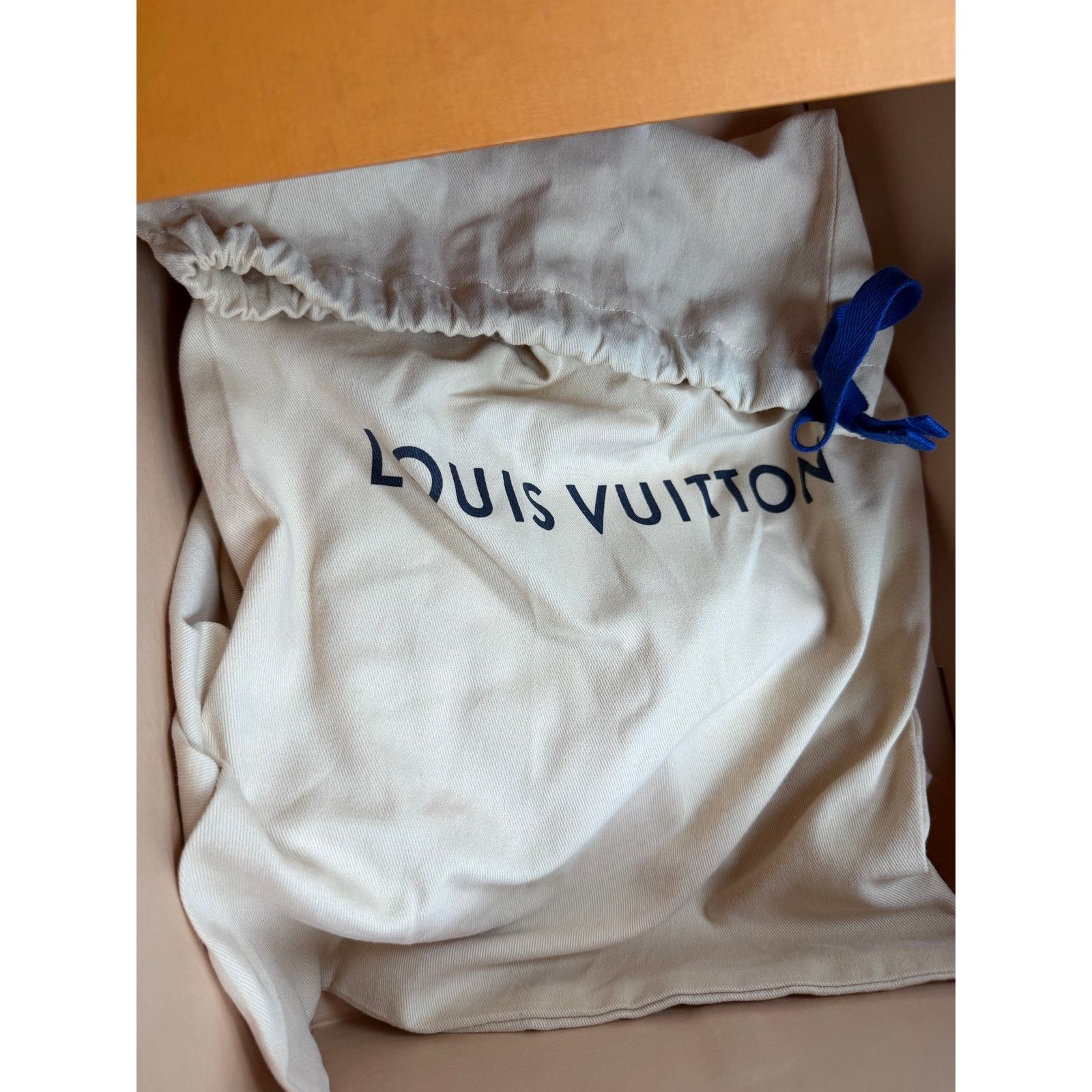 Louis Vuitton Size 7LV/8US - Louis Vuitton x NBA Trocadero Slip On NEW Size US 8 / EU 41 - 9 Thumbnail