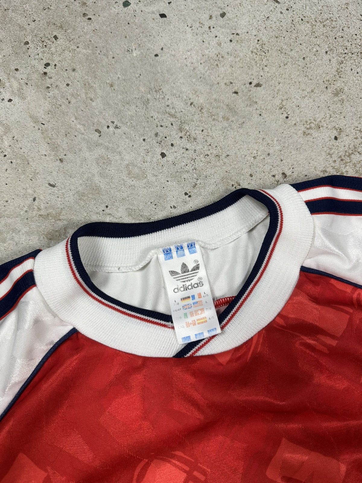 Adidas Vintage 90s Adidas Template Red Long Sleeve Jersey Blokecore Size US L / EU 52-54 / 3 - 9 Thumbnail