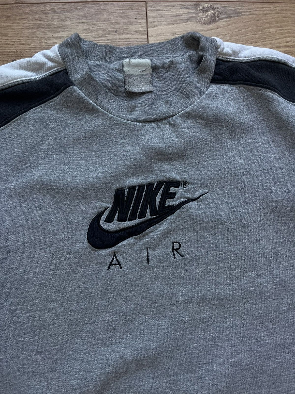 Nike 90’s NIKE AIR BIG LOGO RETRO CREWNECK SPELLOUT SWOOSH Y2K Size US M / EU 48-50 / 2 - 2 Thumbnail