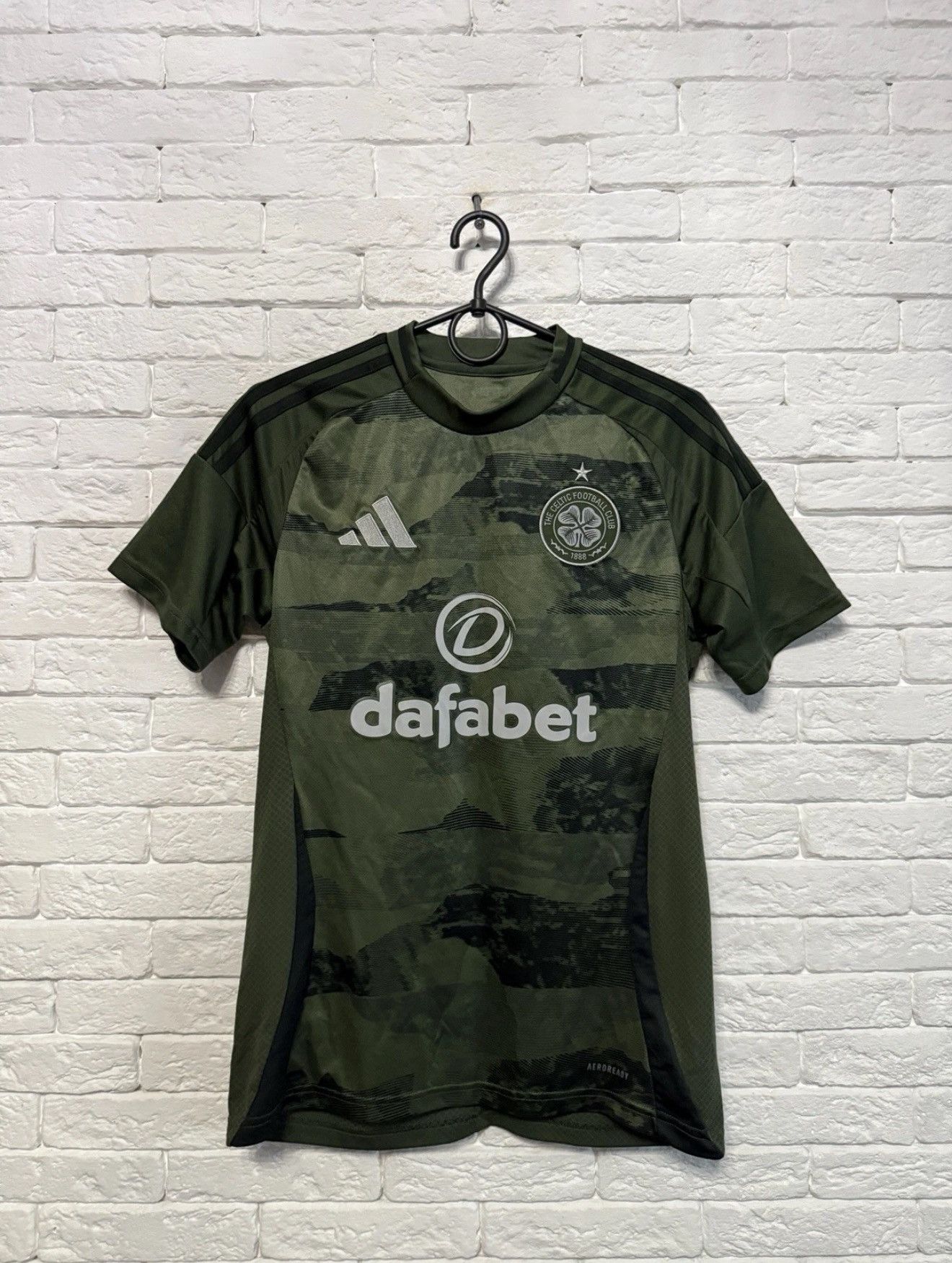 Adidas Adidas Celtic Third Jersey 24/25 Football Shirt Sz S Size US S / EU 44-46 / 1 - 1 Thumbnail