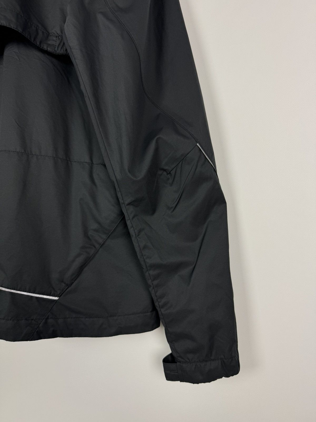 Nike Nike 2in1 Paneled Nylon Vented Running Jacket Size US M / EU 48-50 / 2 - 14 Thumbnail
