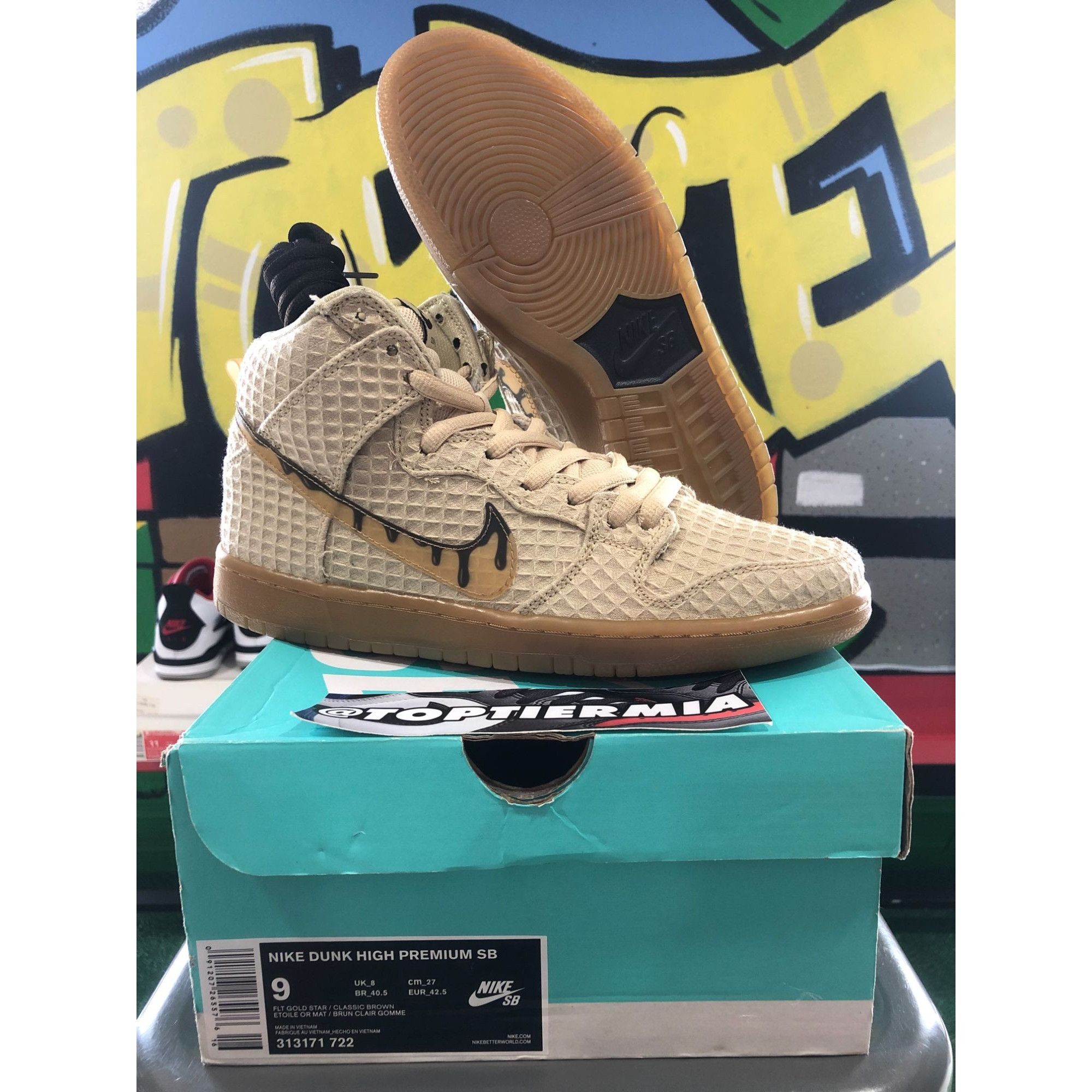 image of Nike Sb Dunk High Waffle 2016 Size 9 Shoes in Brown, Men's