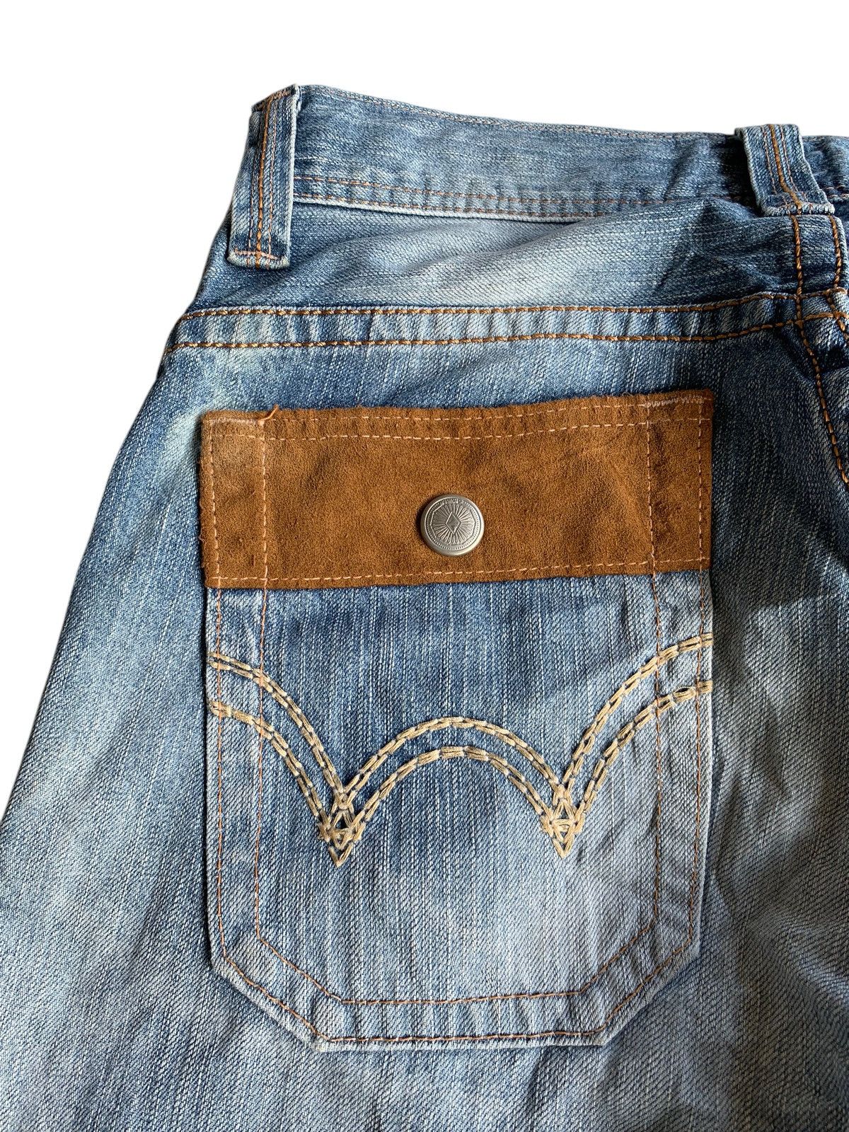 Other EDWIN XV BUSH PANTS NAVAJO STYLE FADED DISTRESSED DENIM Size US 31 - 12 Thumbnail