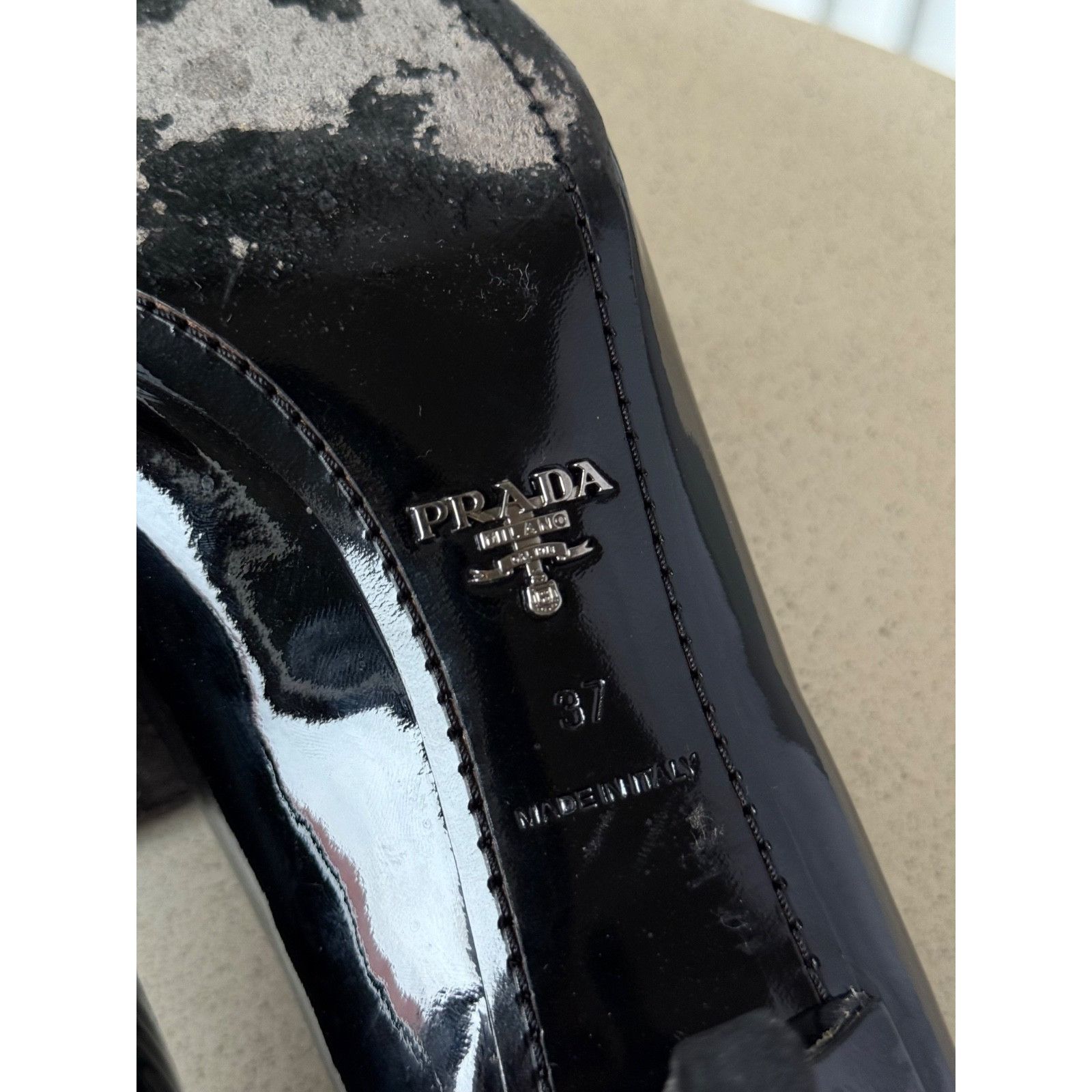 Prada Prada Bow Burgundy Patent Leather Pointed Toe Heels Size: 37 Size US 7.5 / IT 37.5 - 13 Thumbnail