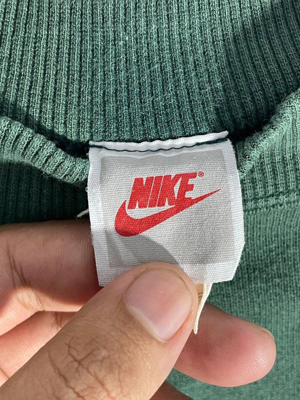 Nike Vintage nike sweatshirt Size US L / EU 52-54 / 3 - 7 Thumbnail