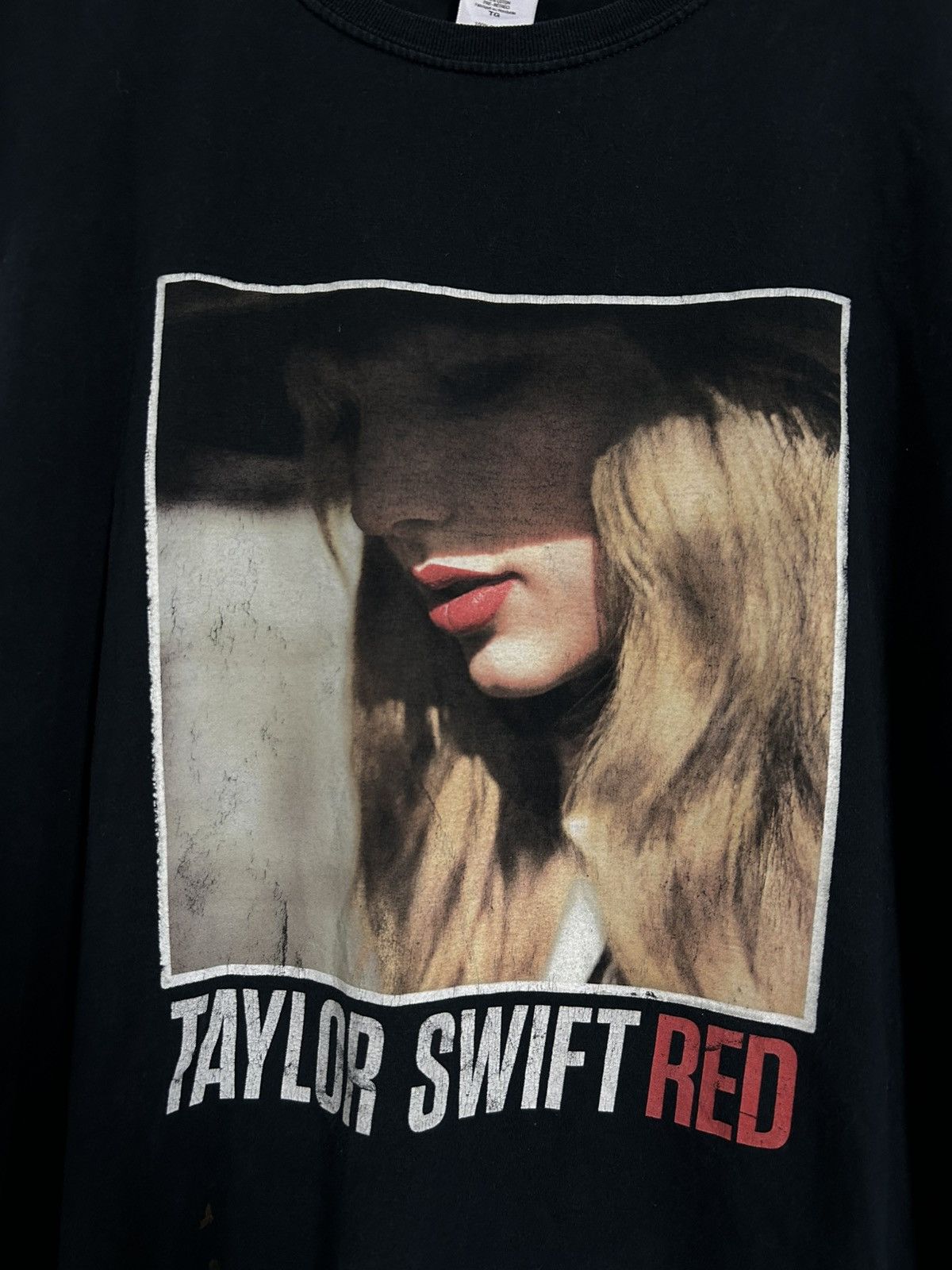 Vintage Taylor swift red tour Size US XL / EU 56 / 4 - 4 Thumbnail